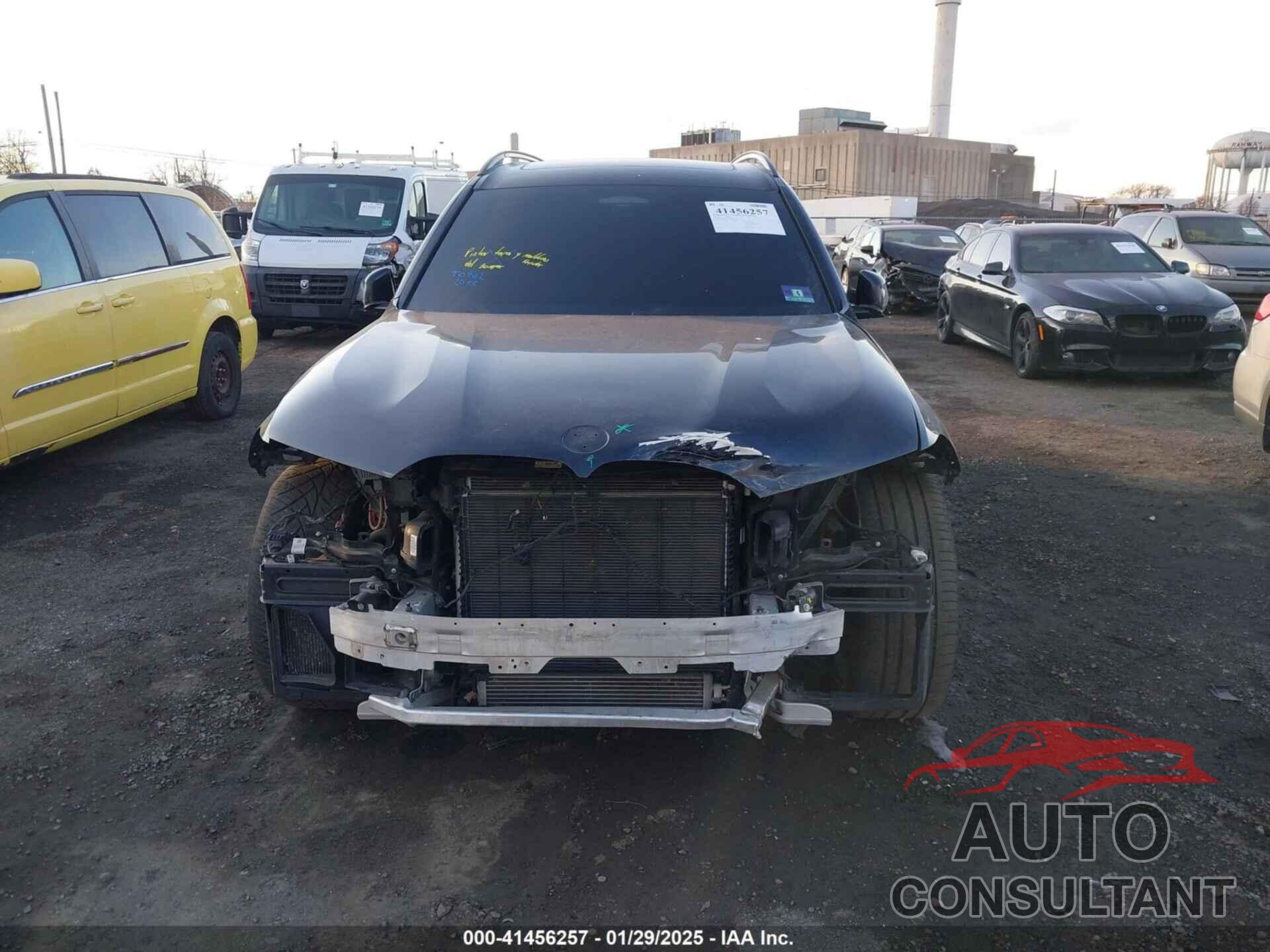 BMW X7 2019 - 5UXCX4C51KLB39662