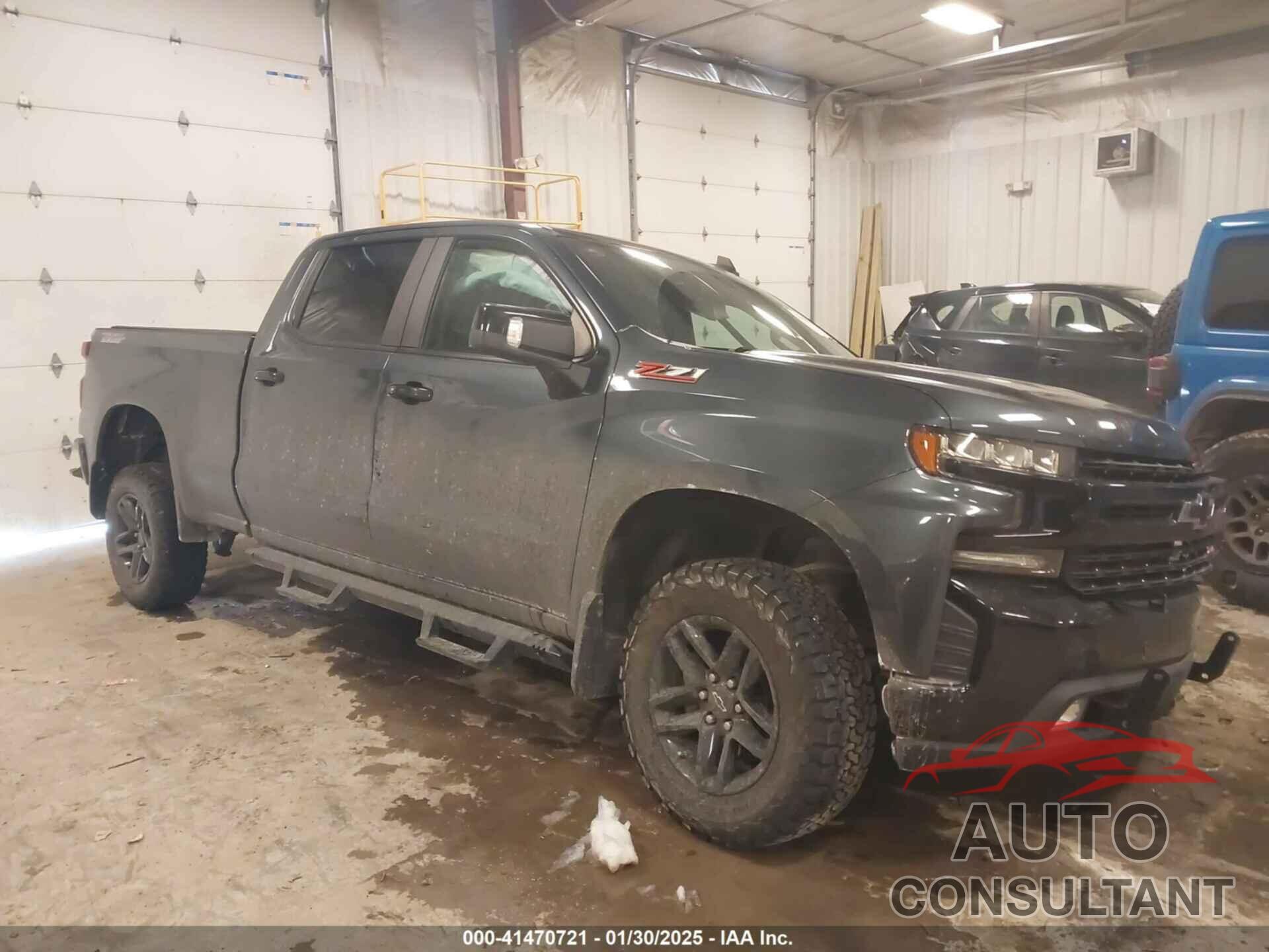 CHEVROLET SILVERADO 1500 2021 - 1GCPYFED9MZ283120