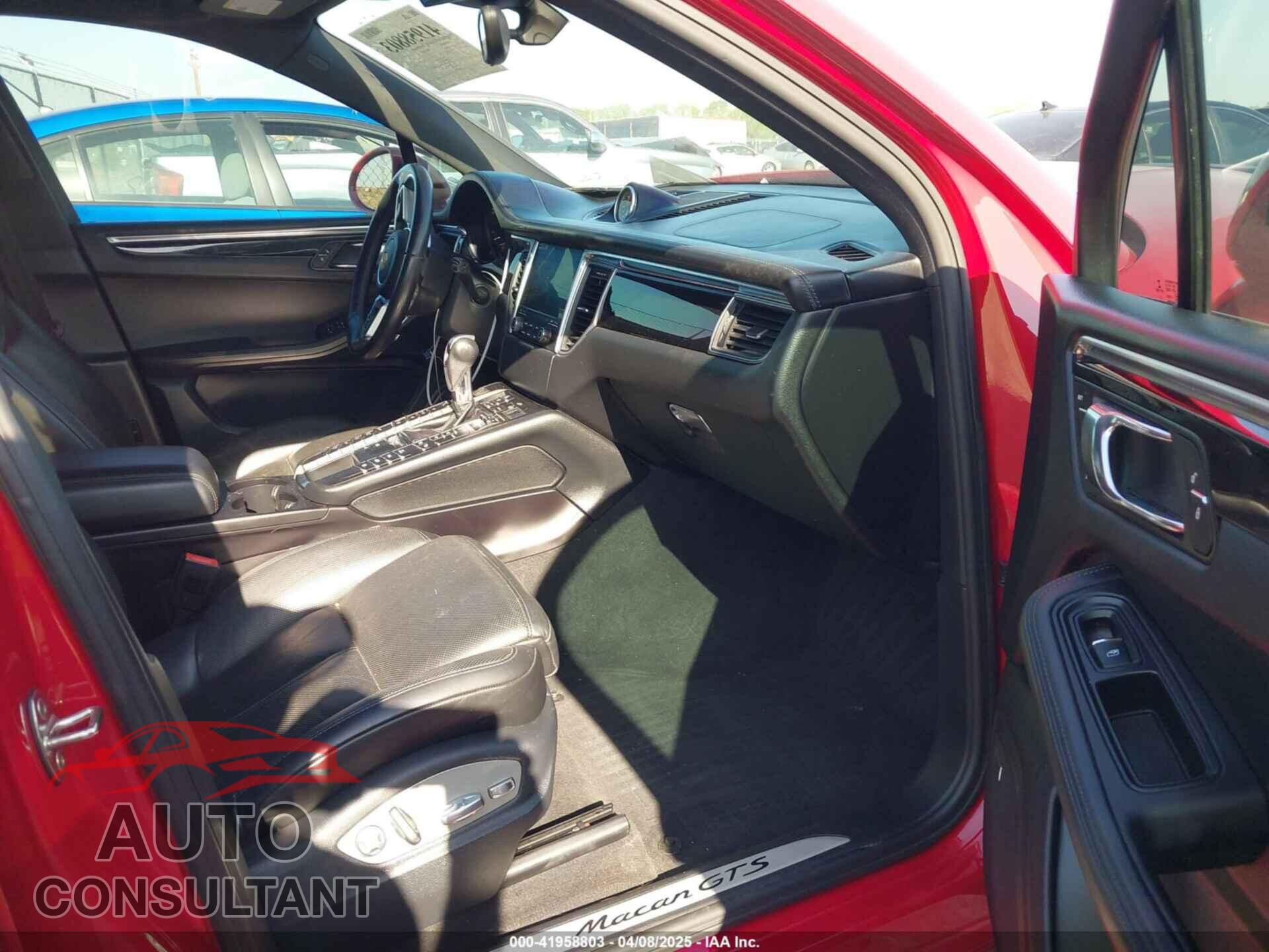 PORSCHE MACAN 2017 - WP1AG2A5XHLB50289