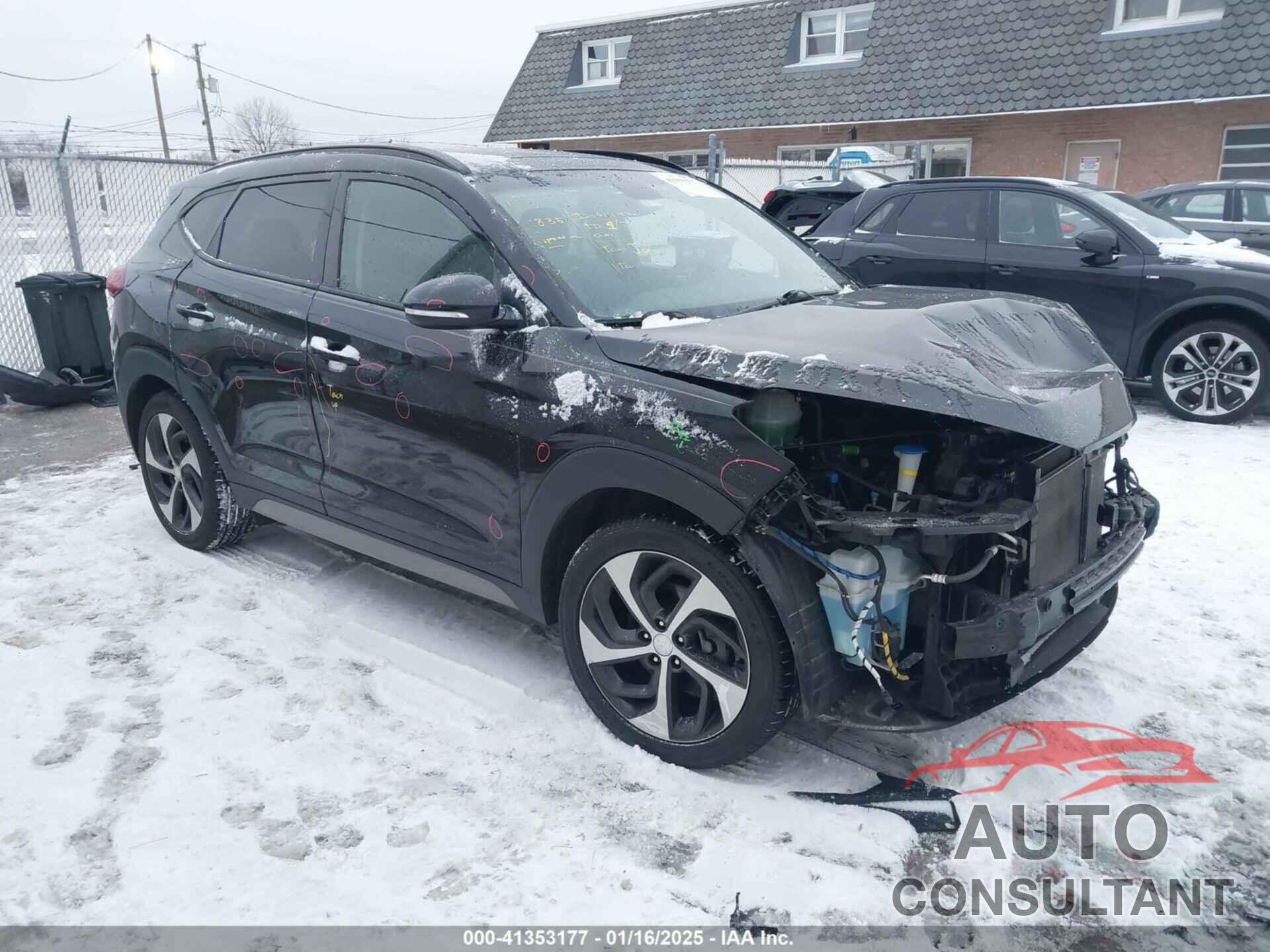 HYUNDAI TUCSON 2018 - KM8J33A24JU721232