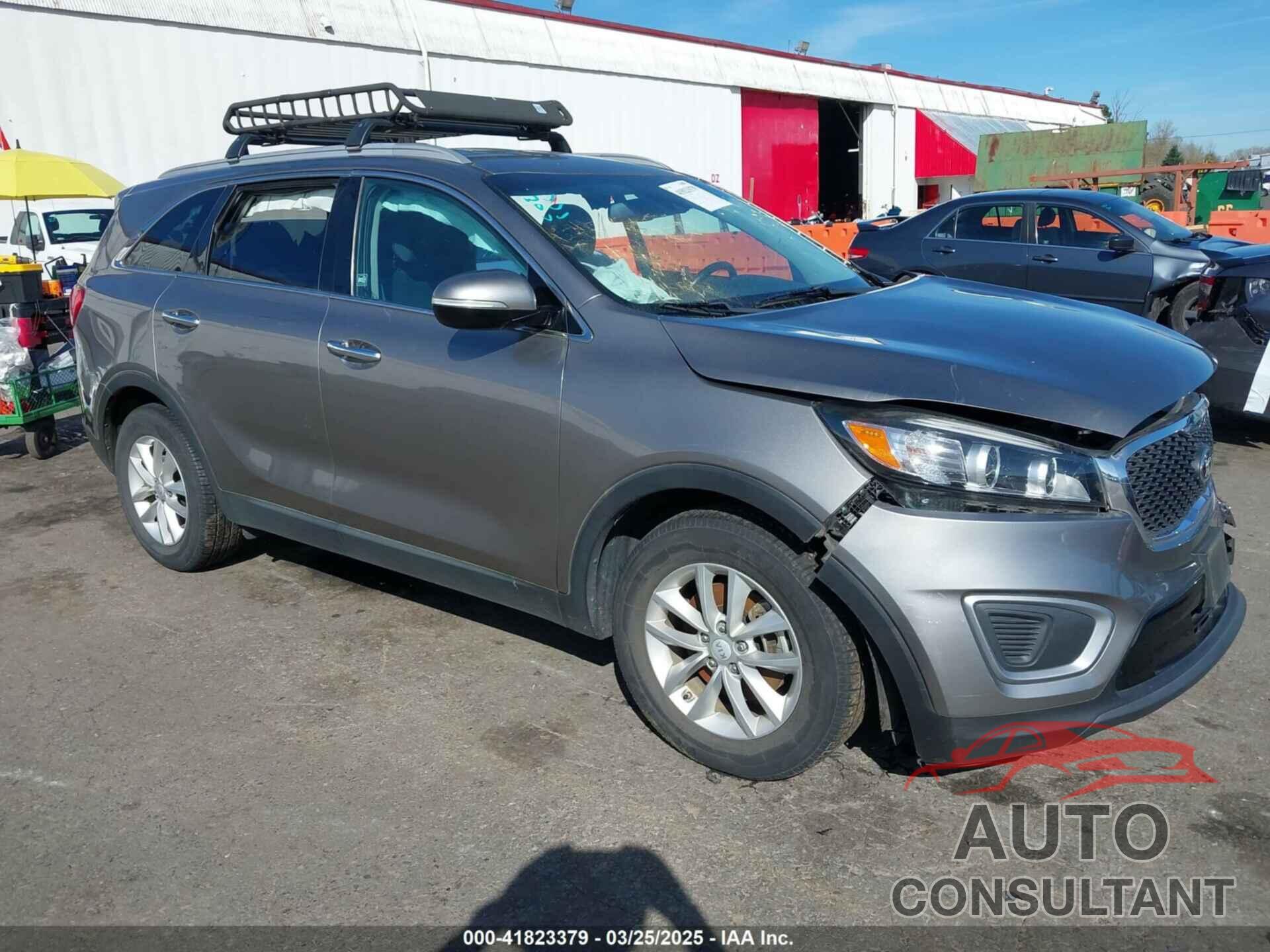 KIA SORENTO 2017 - 5XYPG4A34HG205997