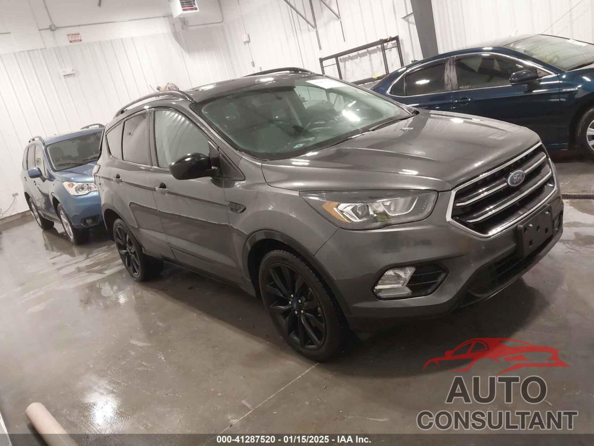 FORD ESCAPE 2018 - 1FMCU9GD1JUD18830