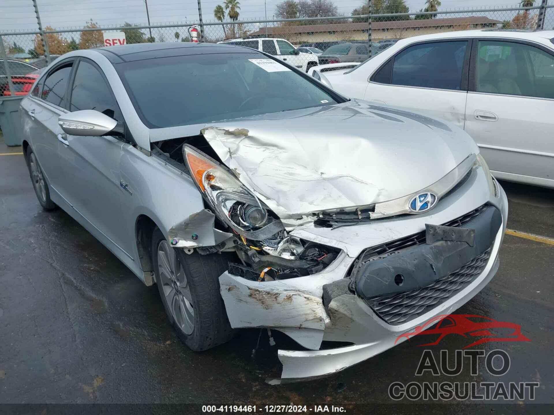 HYUNDAI SONATA HYBRID 2013 - KMHEC4A4XDA068436