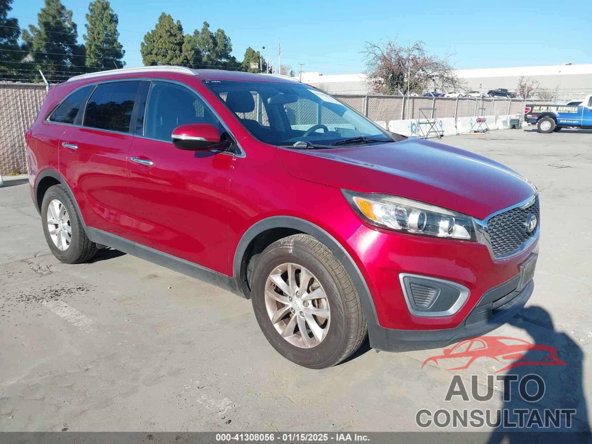 KIA SORENTO 2017 - 5XYPG4A53HG193939