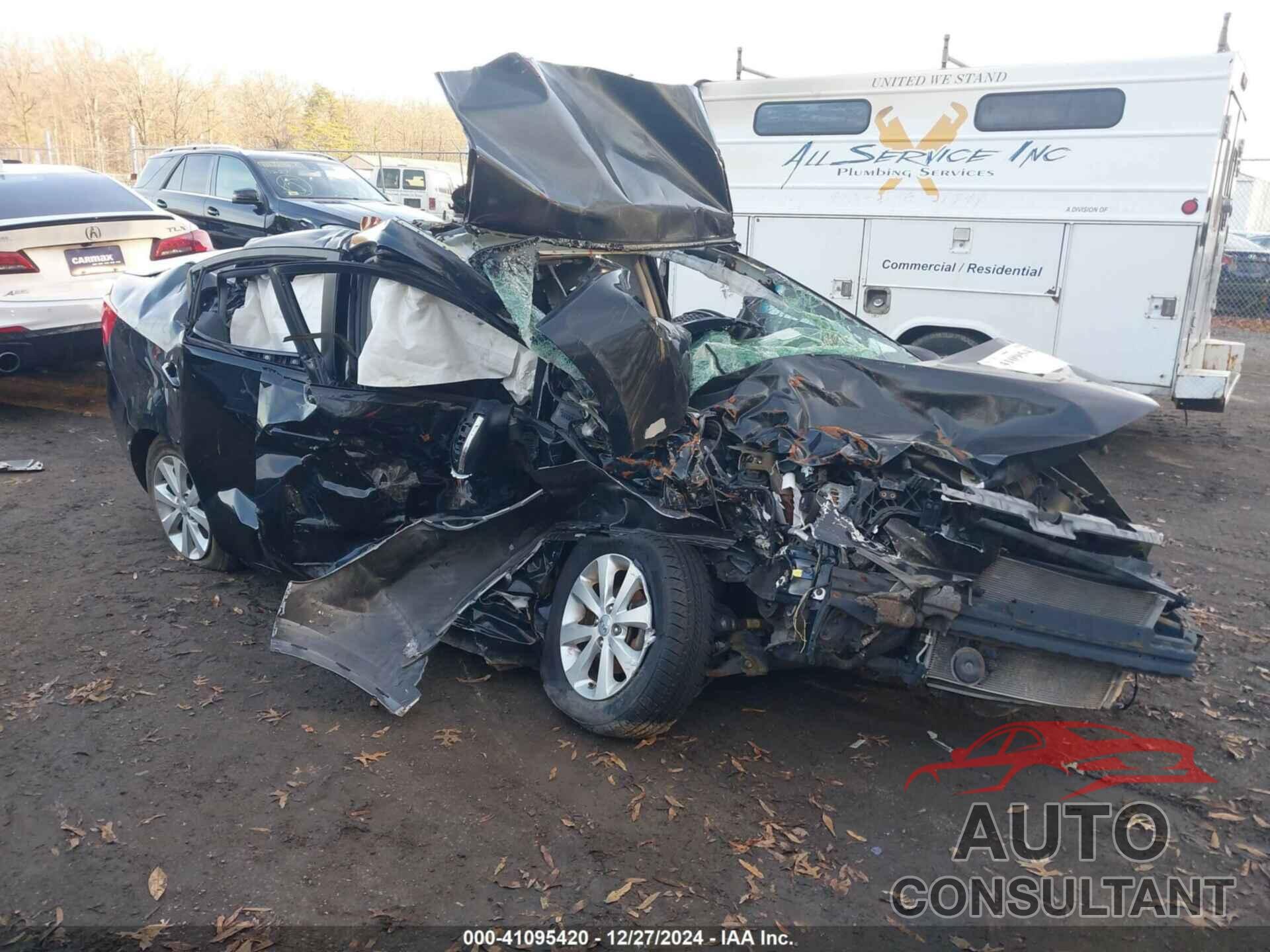 KIA RIO 2013 - KNADN4A38D6285940