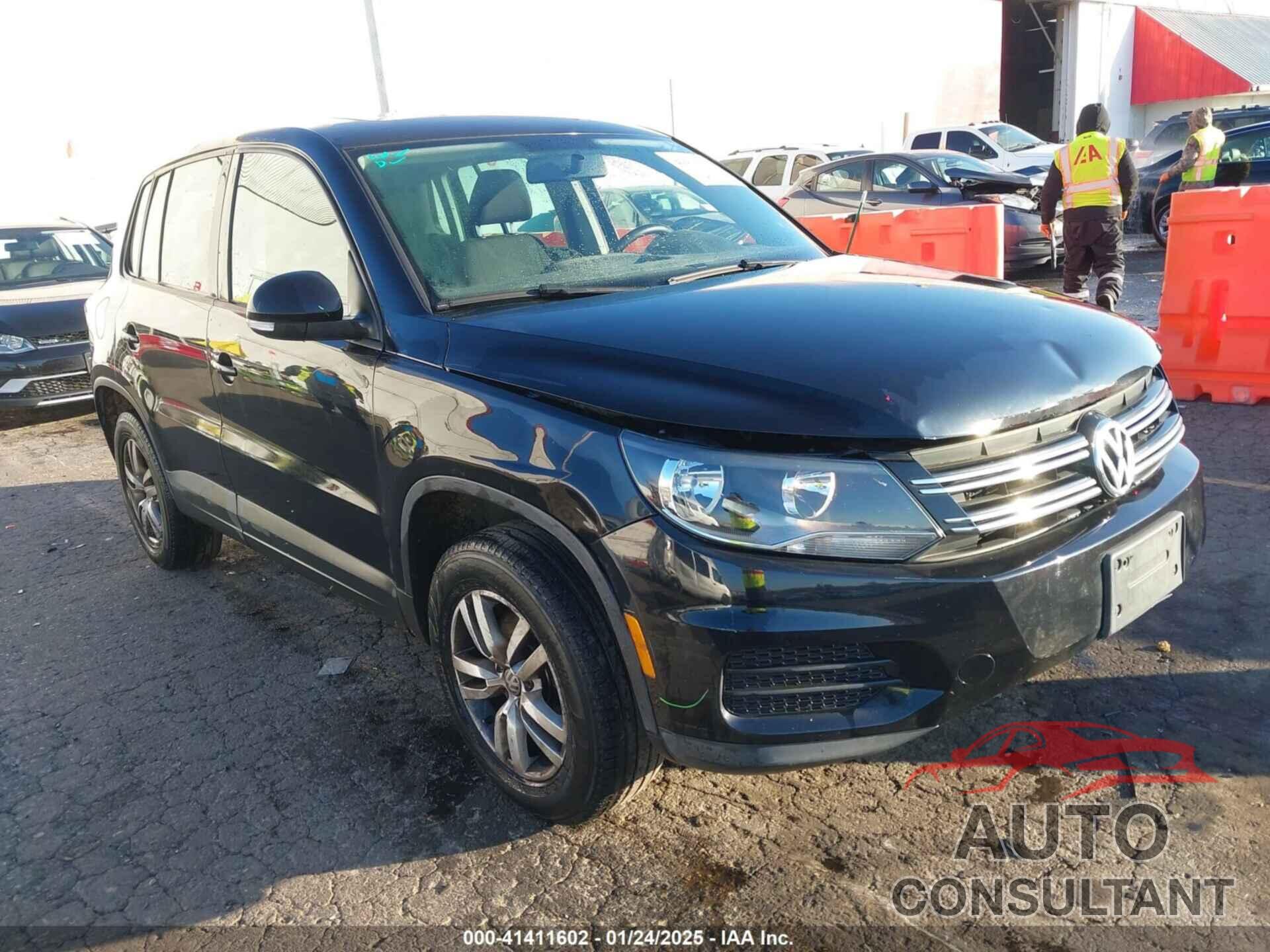 VOLKSWAGEN TIGUAN 2013 - WVGBV3AX5DW615598