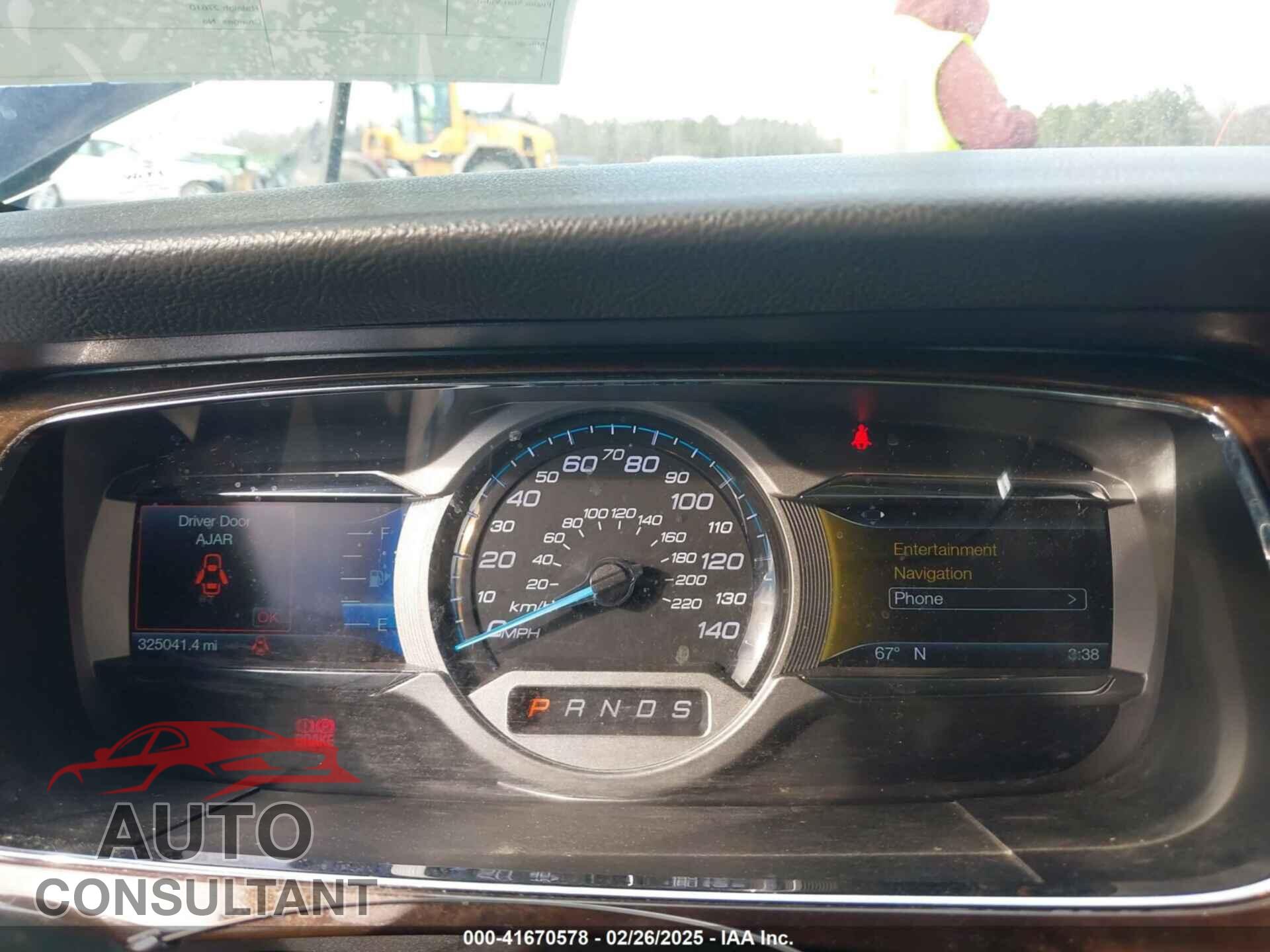 FORD TAURUS 2019 - 1FAHP2F85KG109481