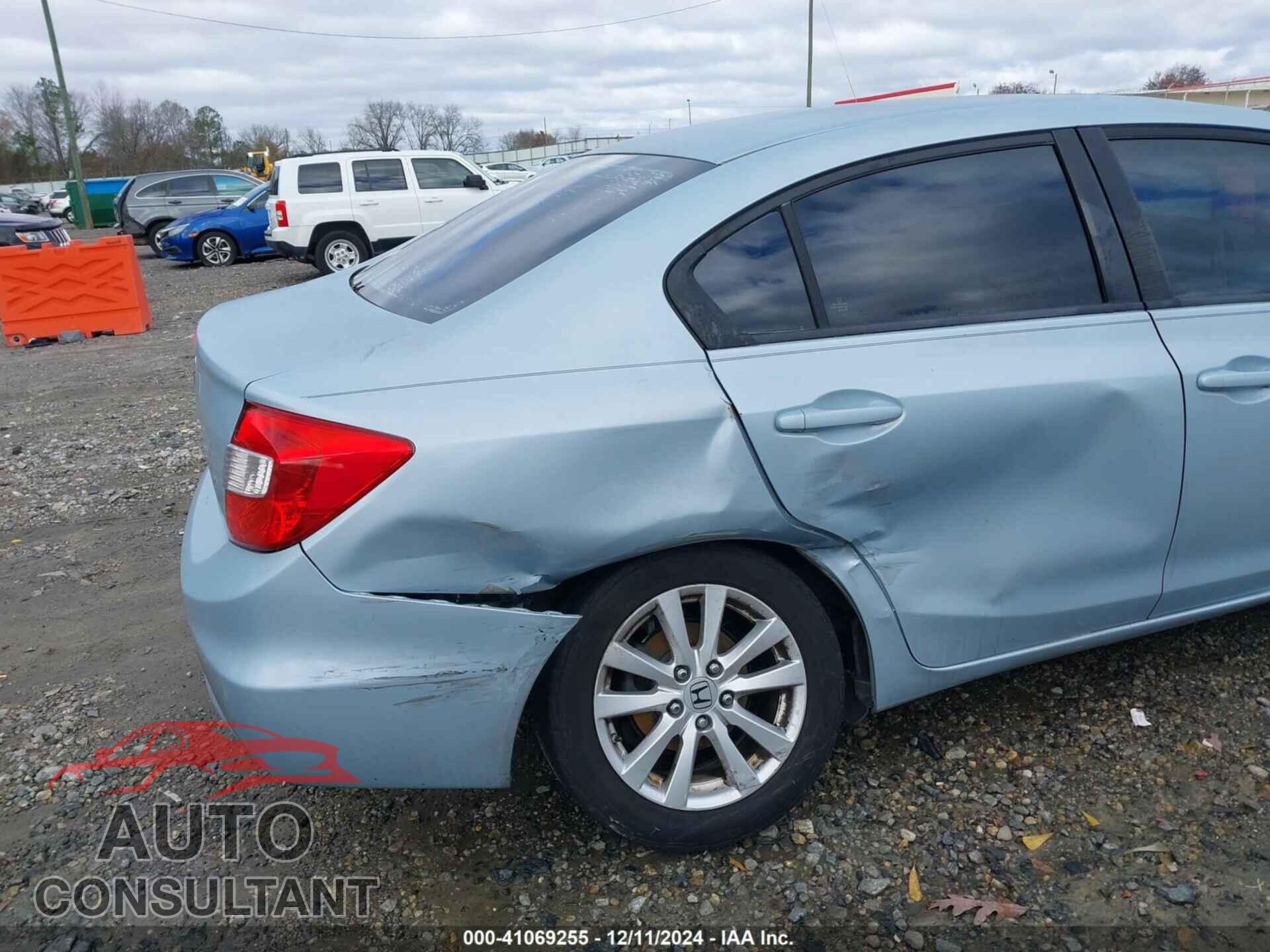 HONDA CIVIC 2012 - 2HGFB2F84CH529577