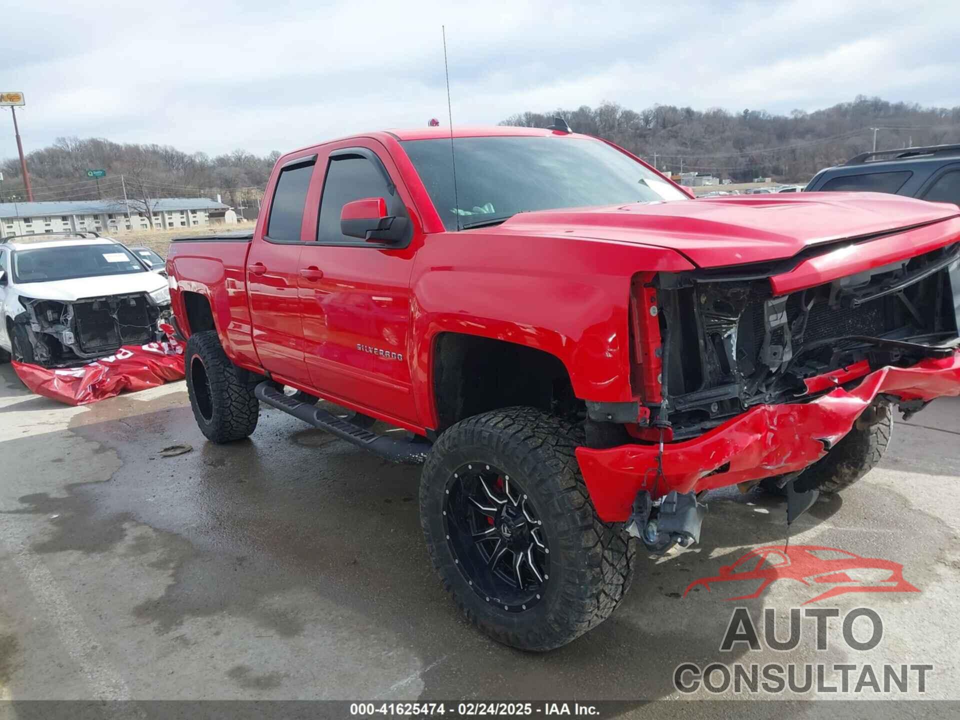 CHEVROLET SILVERADO 1500 2016 - 1GCVKREC8GZ411949