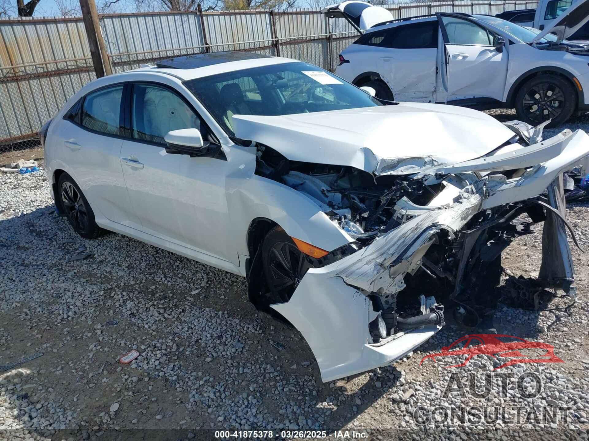HONDA CIVIC 2018 - SHHFK7H51JU207740