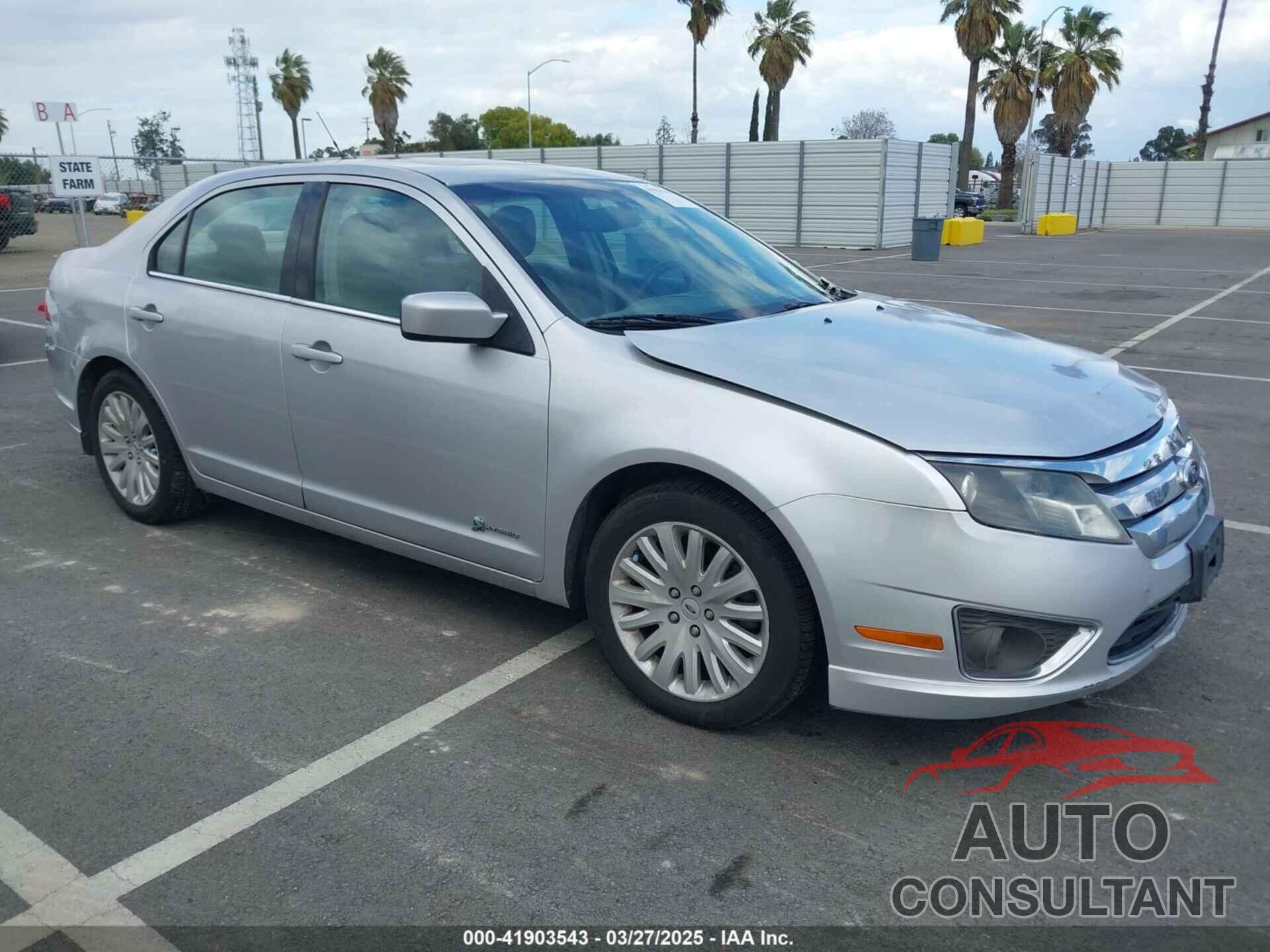 FORD FUSION HYBRID 2010 - 3FADP0L37AR261099