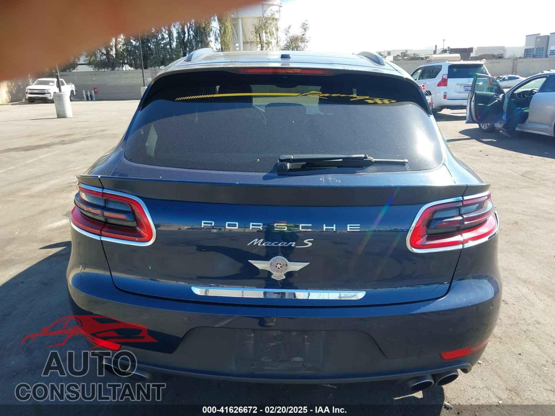 PORSCHE MACAN 2016 - WP1AB2A52GLB54012