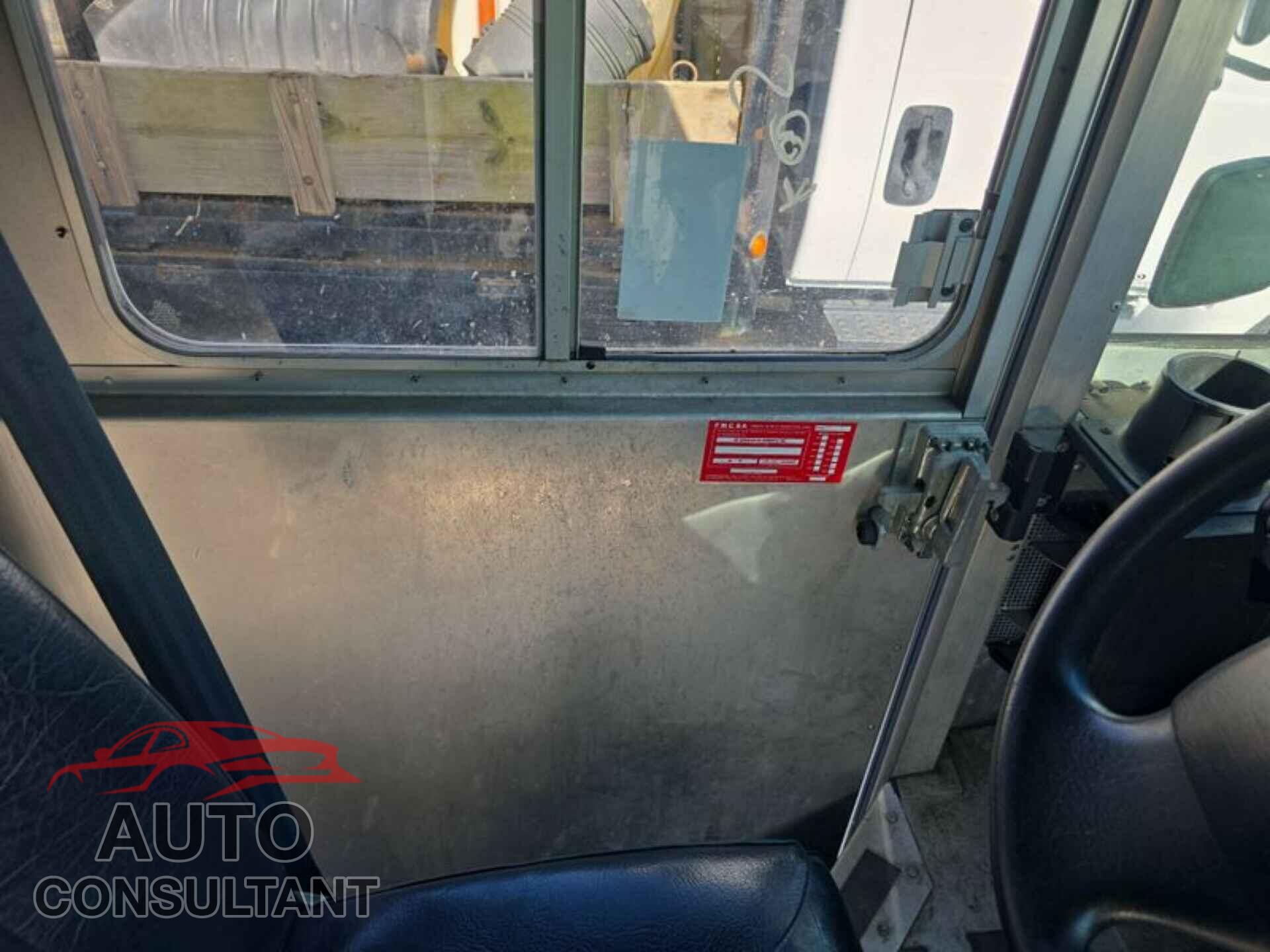 FORD E-450 STRIPPED 2015 - 1FC3E4KL9FDA26725
