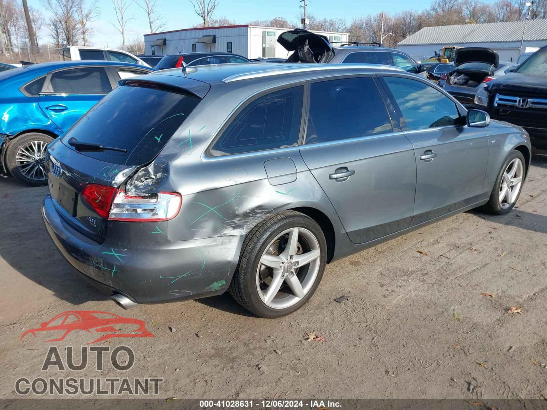 AUDI A4 2012 - WAUSFAFLXCA035106