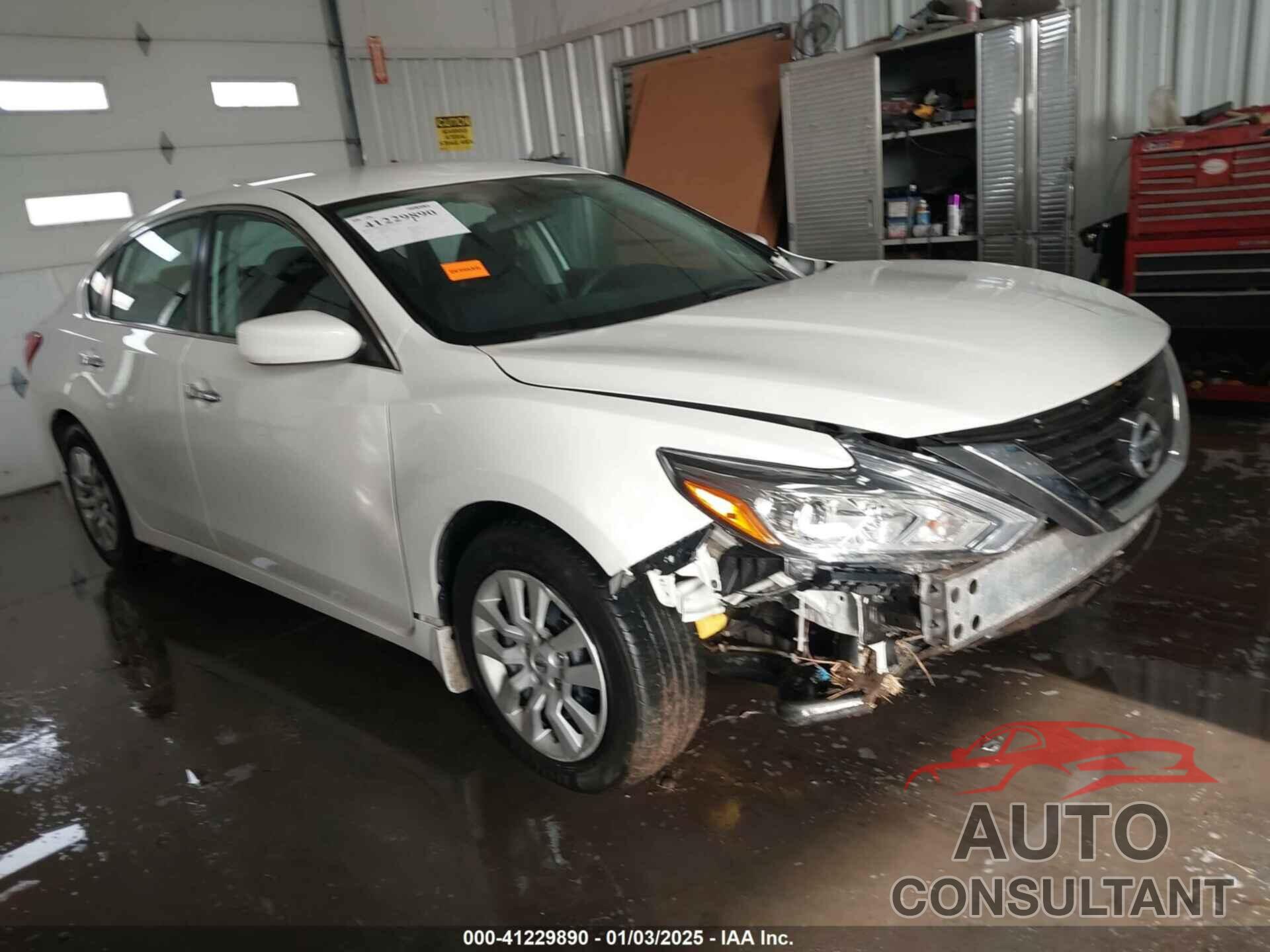 NISSAN ALTIMA 2017 - 1N4AL3AP8HC274782