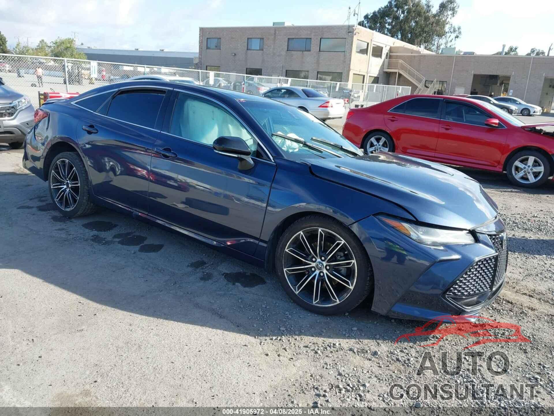 TOYOTA AVALON 2019 - 4T1BZ1FB1KU016521