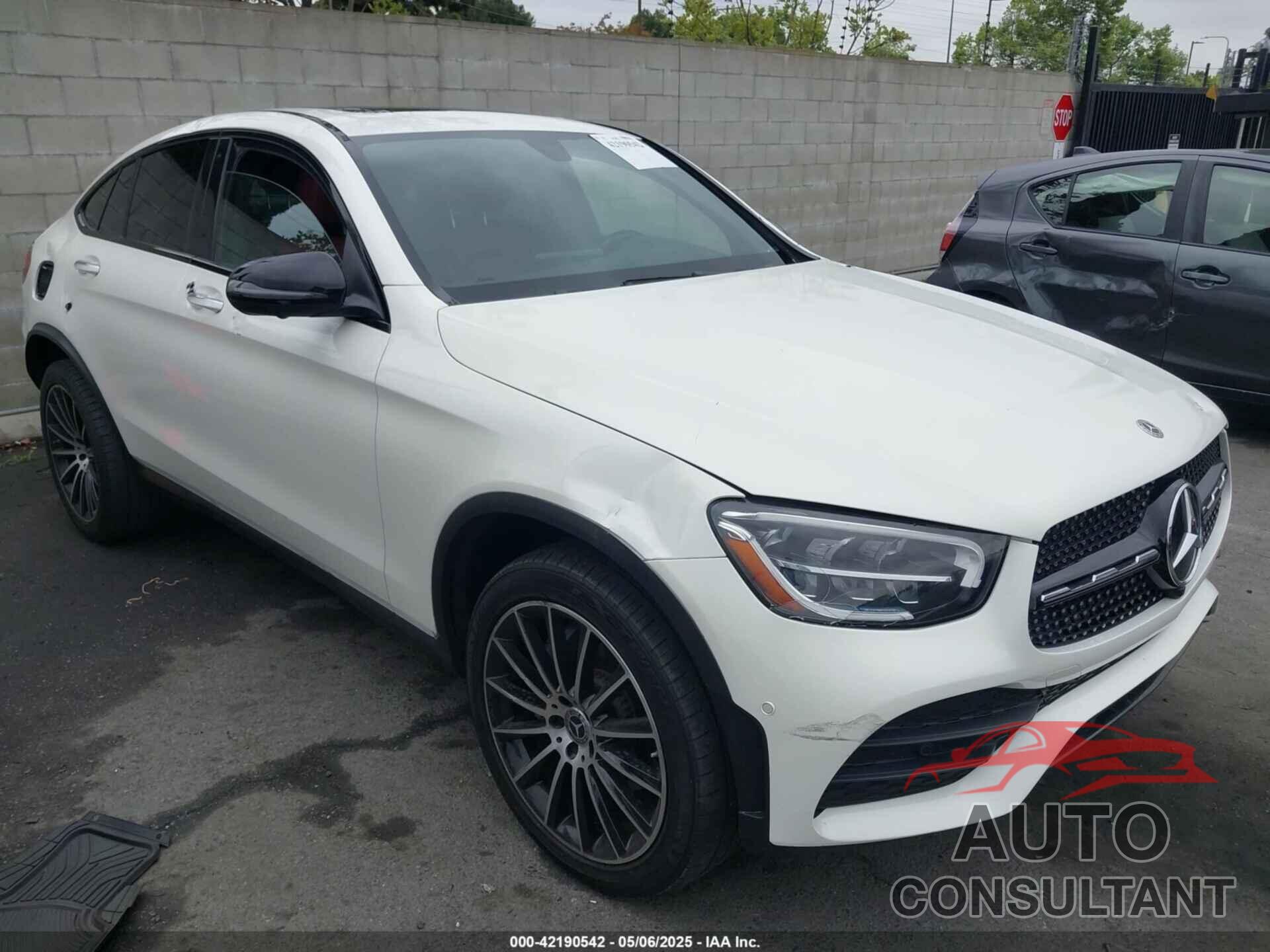 MERCEDES-BENZ GLC 300 2021 - W1N0J8EB2MG007771