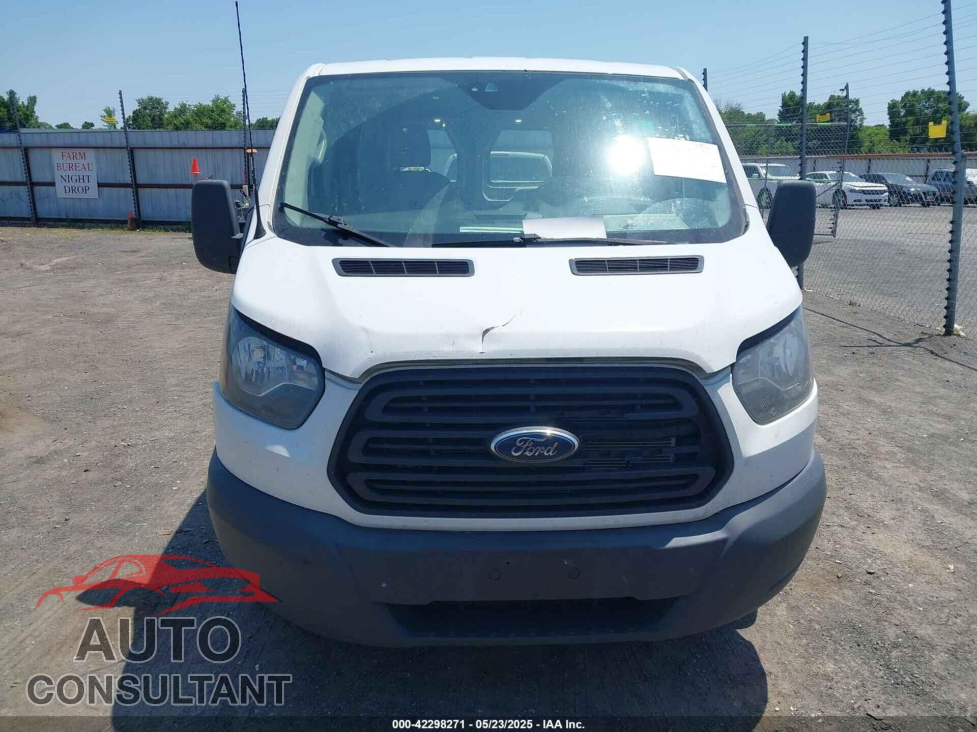 FORD TRANSIT-150 2018 - 1FTYE1ZM3JKA22788