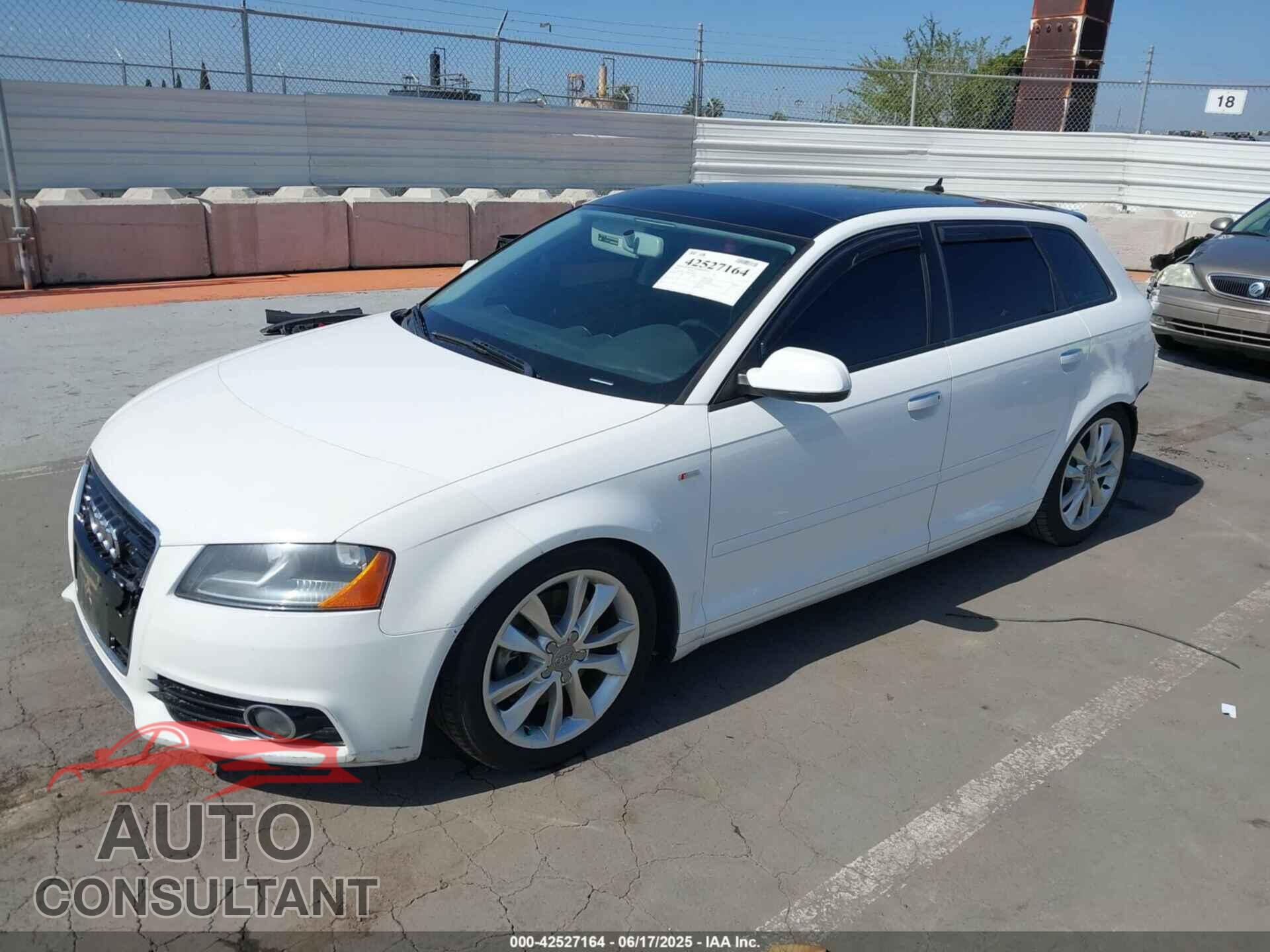 AUDI A3 2013 - WAUBEAFMXDA009876