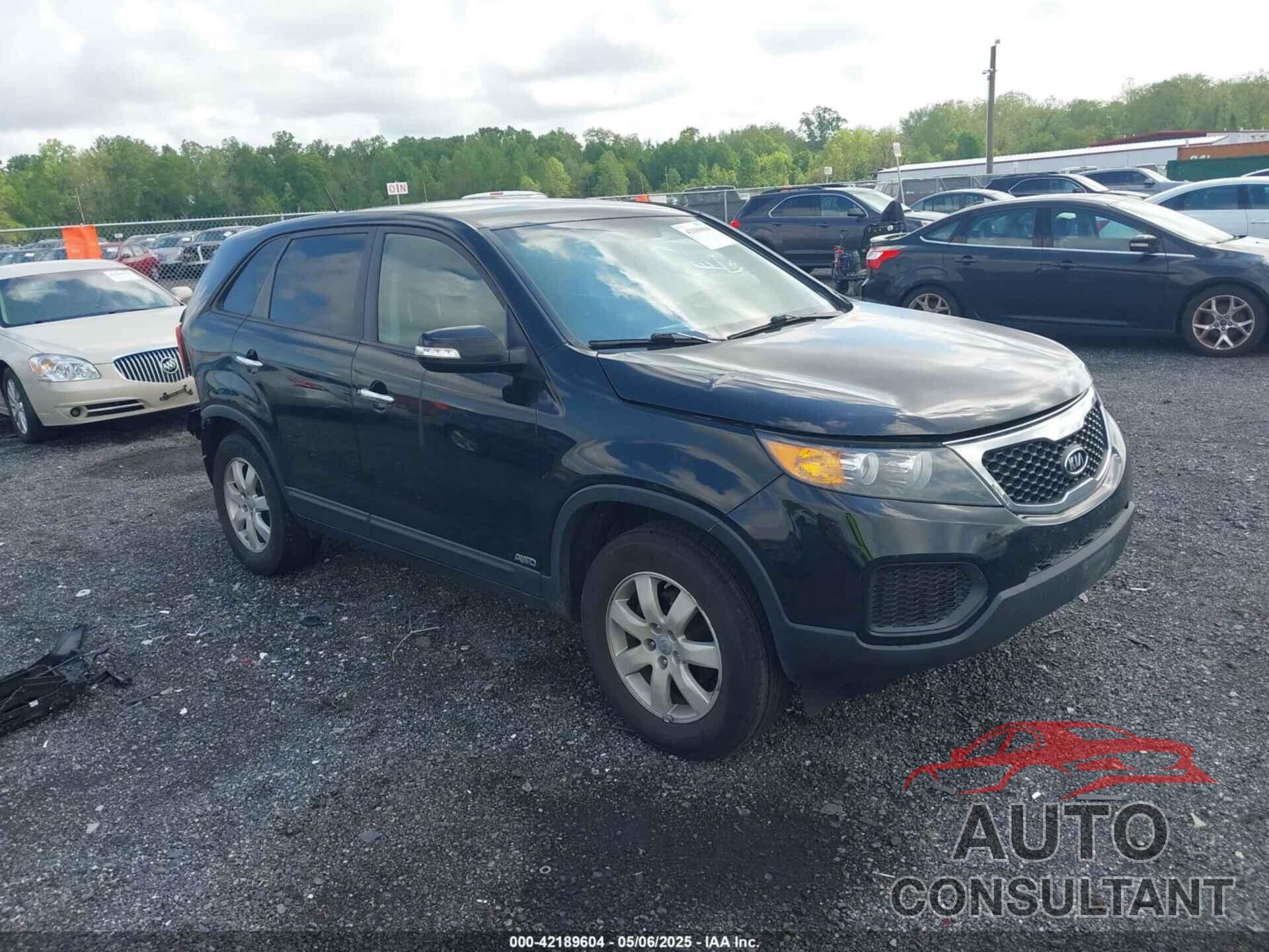 KIA SORENTO 2013 - 5XYKTCA66DG397153