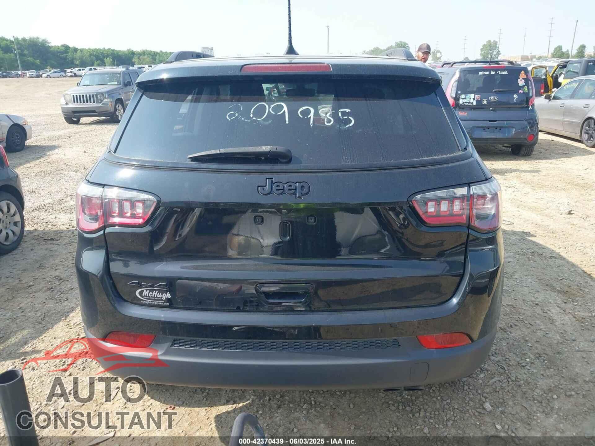 JEEP COMPASS 2020 - 3C4NJDBB6LT209985