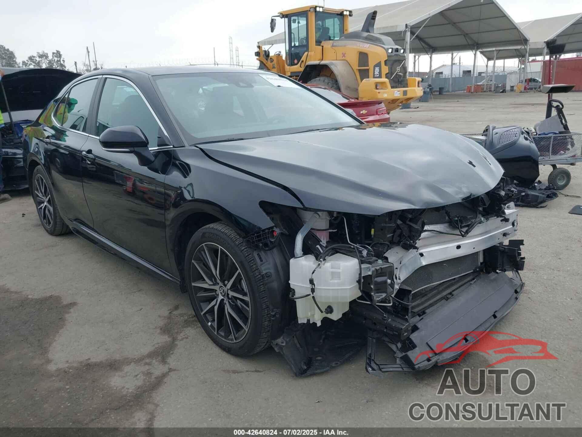 TOYOTA CAMRY 2023 - 4T1G11AK6PU793532