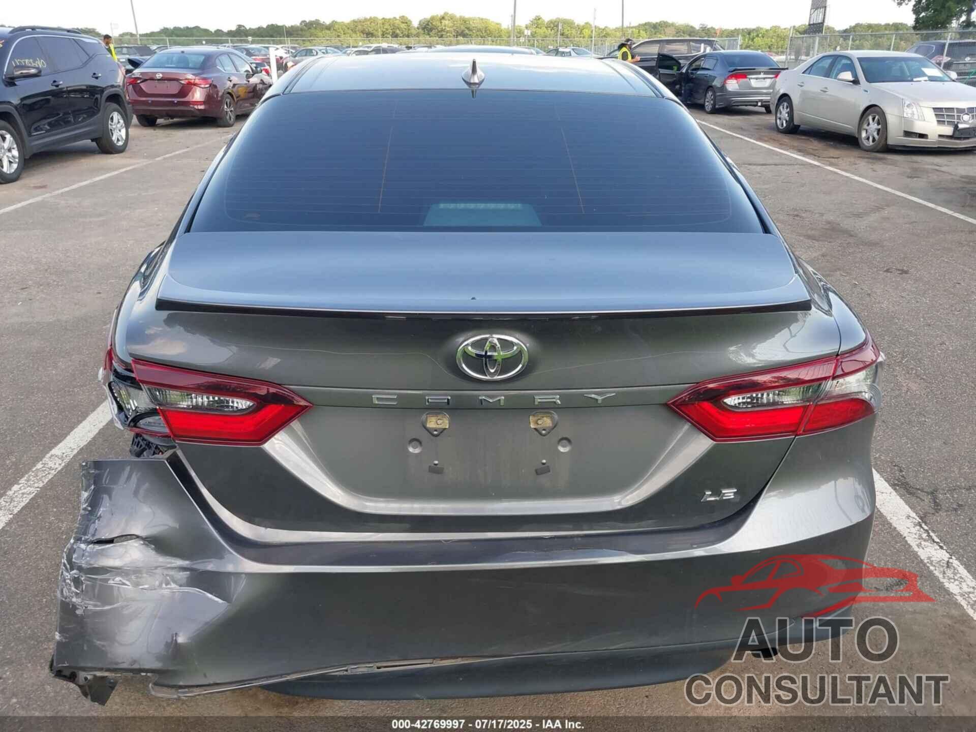 TOYOTA CAMRY 2023 - 4T1R11AKXPU736145
