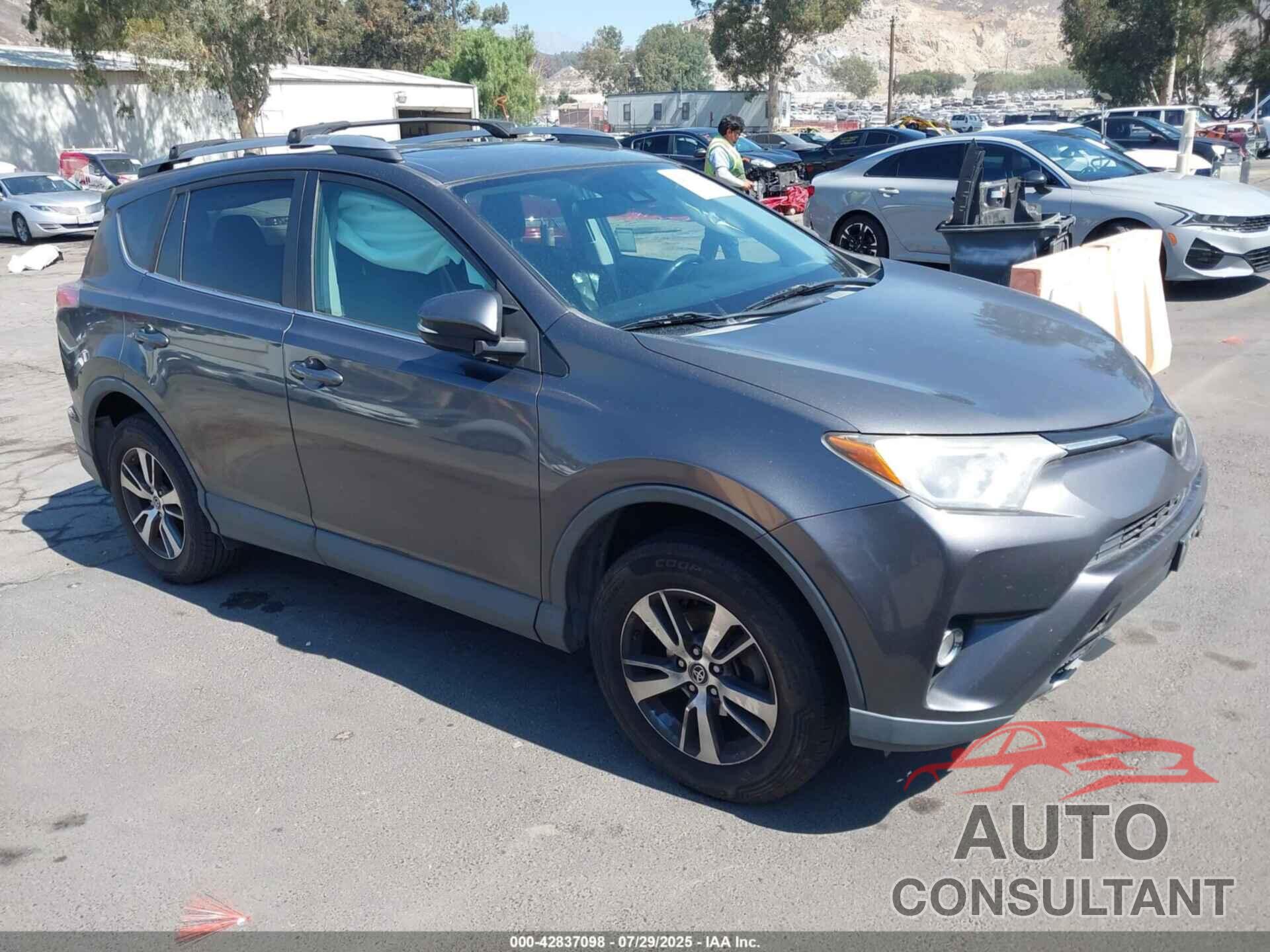 TOYOTA RAV4 2018 - 2T3WFREV7JW470959