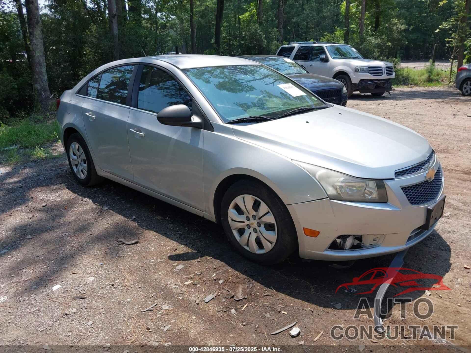 CHEVROLET CRUZE 2012 - 1G1PC5SH6C7384425