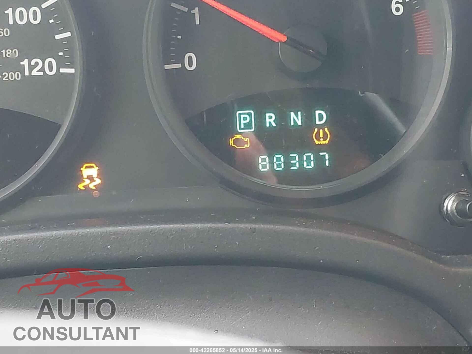 JEEP COMPASS 2011 - 1J4NF1FB5BD187745
