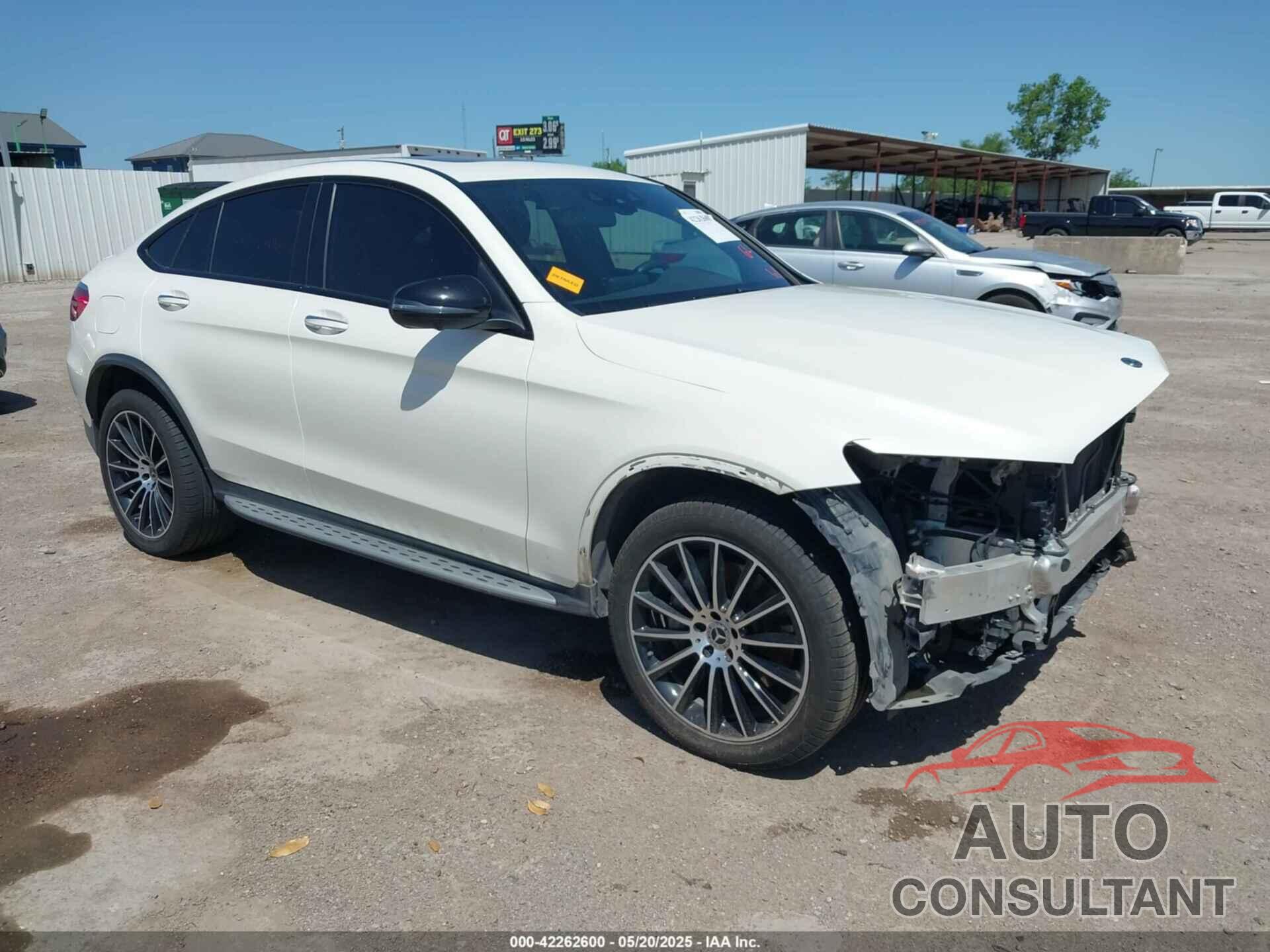 MERCEDES-BENZ GLC 300 COUPE 2019 - WDC0J4KB2KF597701