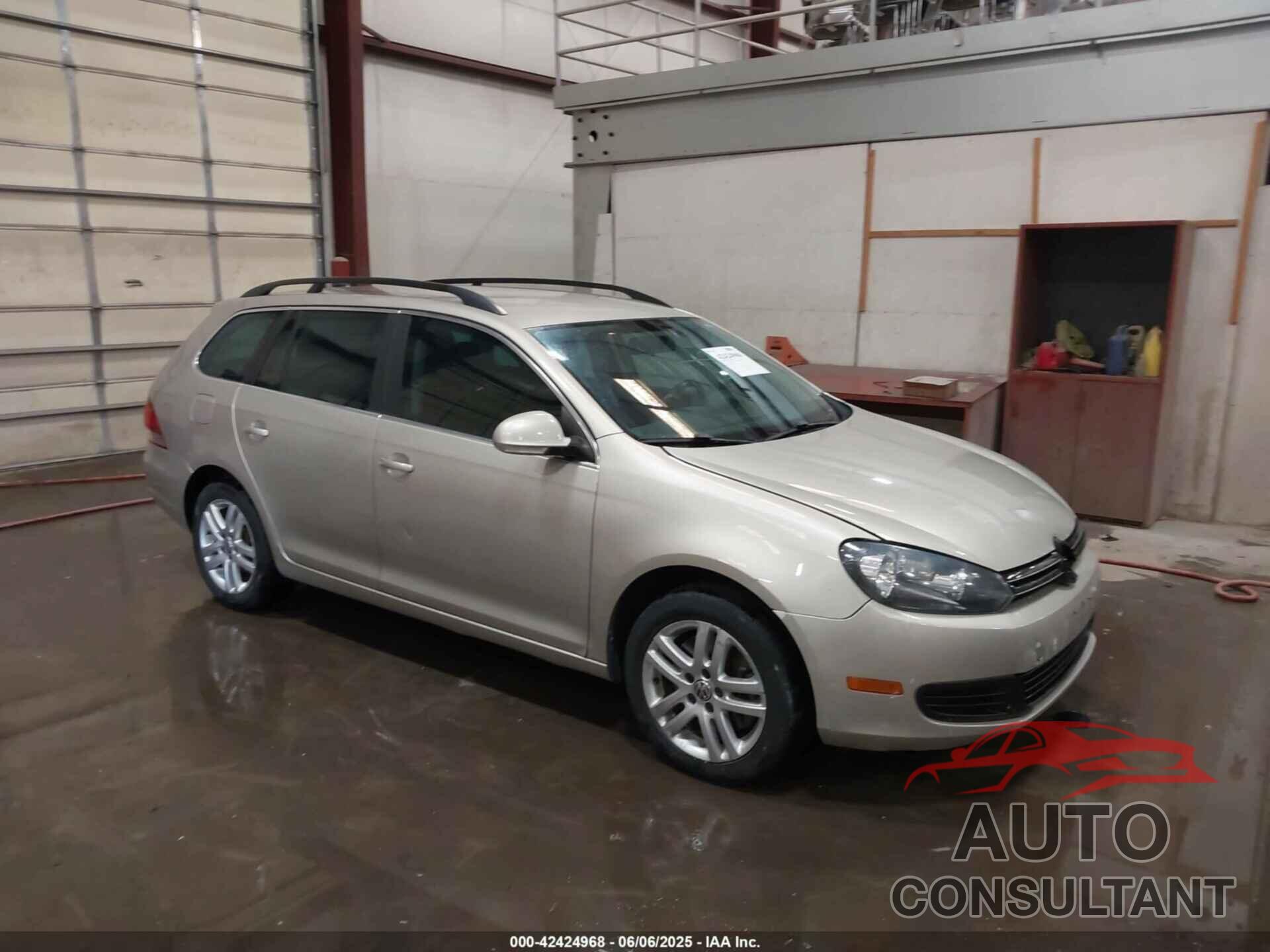 VOLKSWAGEN JETTA SPORTWAGEN 2012 - 3VWPL7AJ8CM690178
