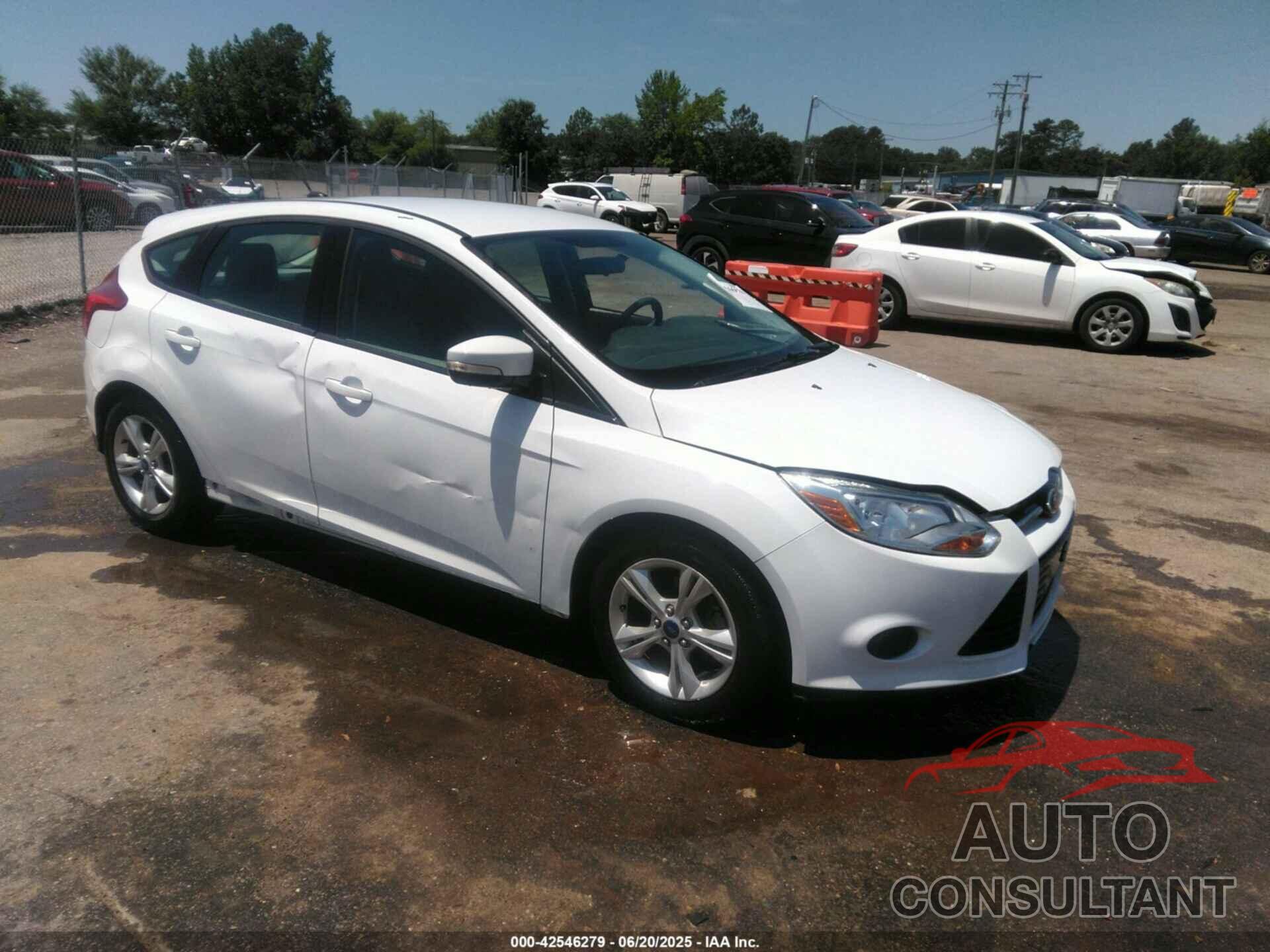 FORD FOCUS 2014 - 1FADP3K28EL369116