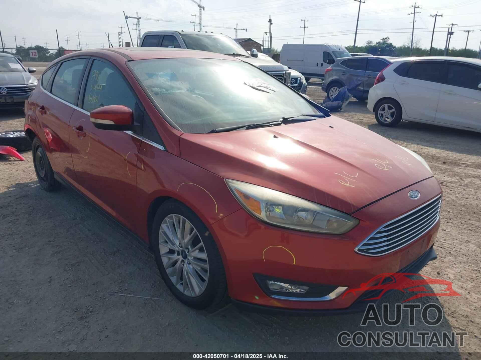 FORD FOCUS 2018 - 1FADP3N24JL313938