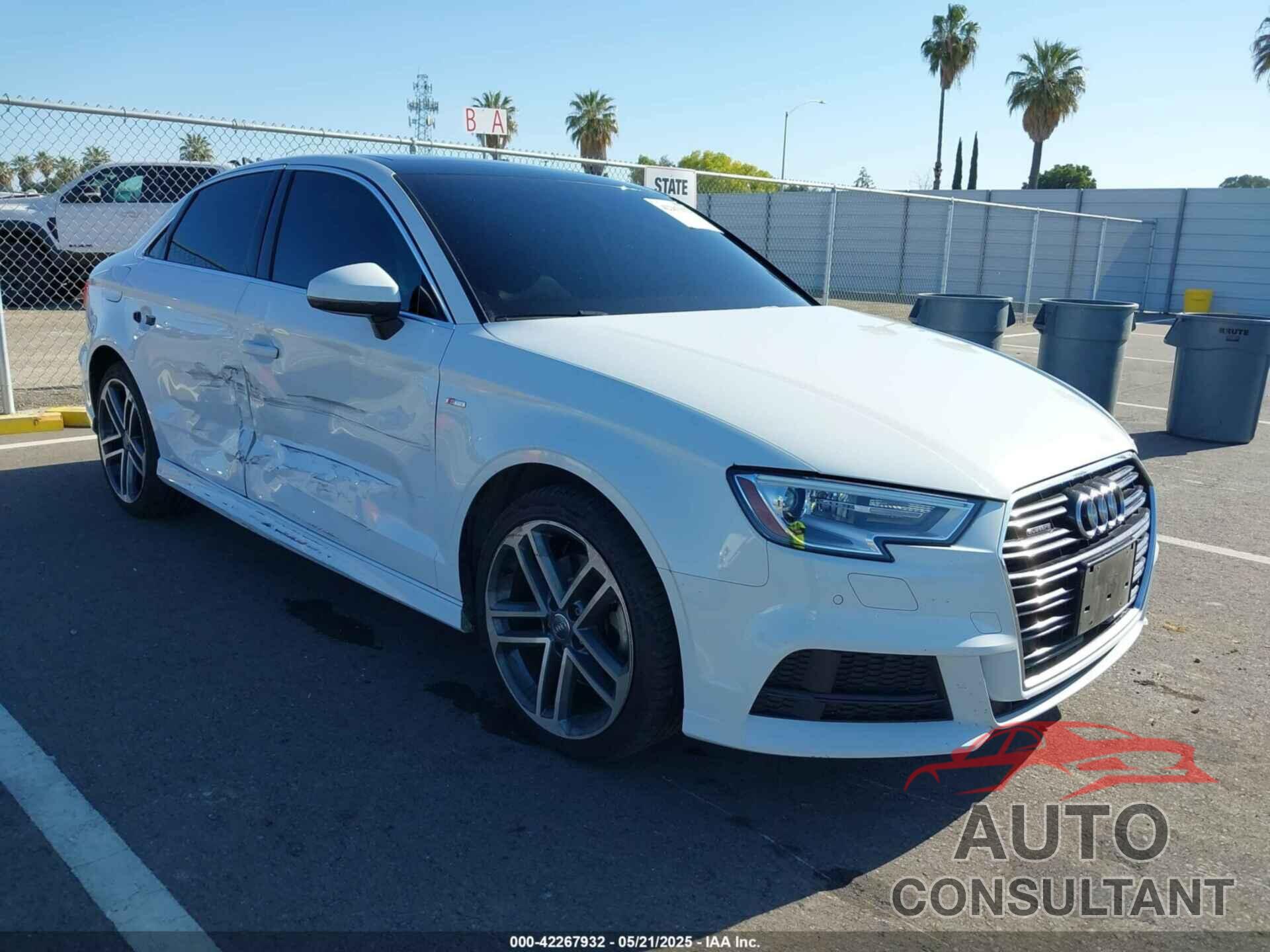 AUDI A3 2018 - WAUJ8GFF6J1007884