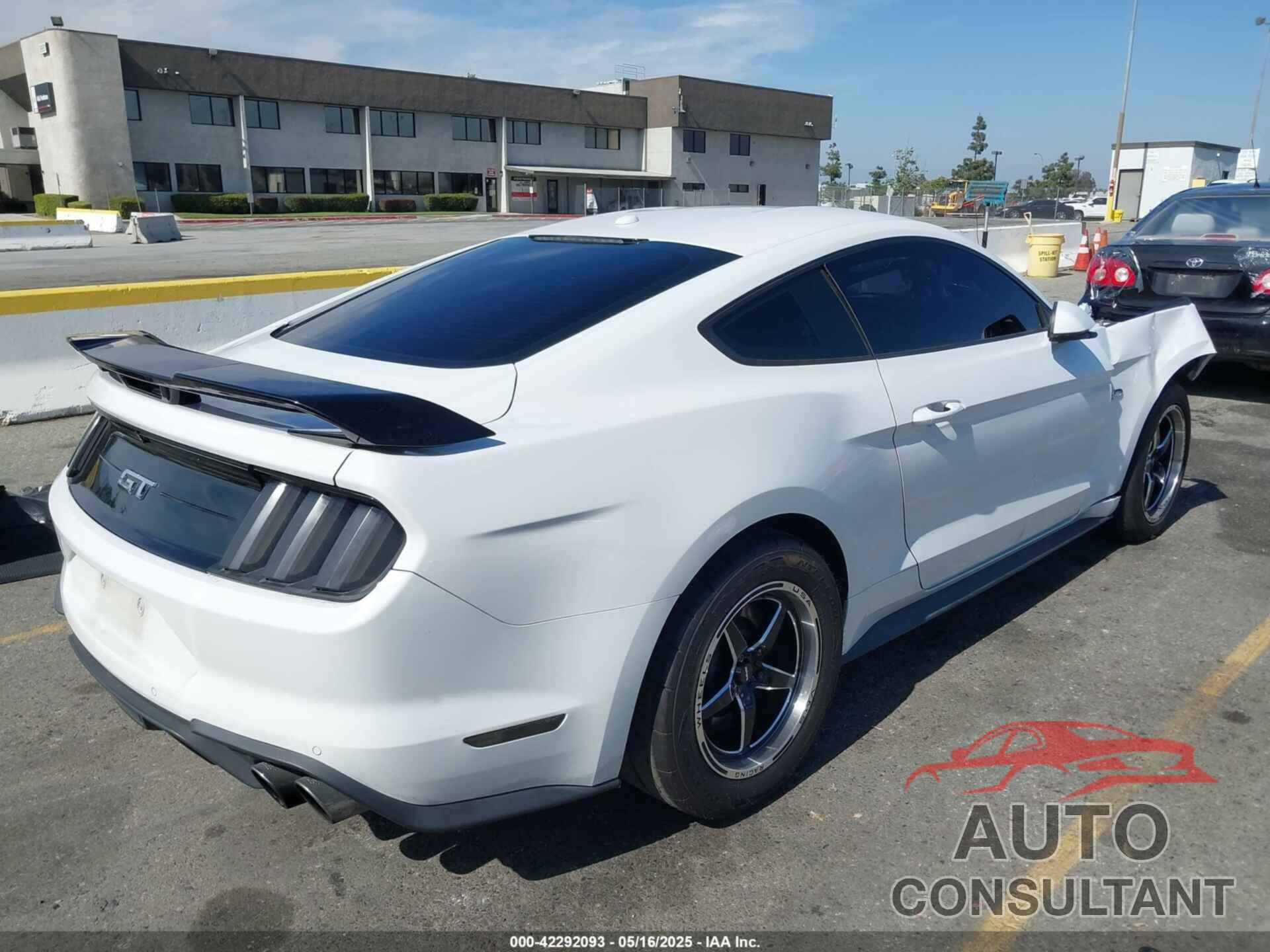 FORD MUSTANG 2020 - 1FA6P8CF0L5136422