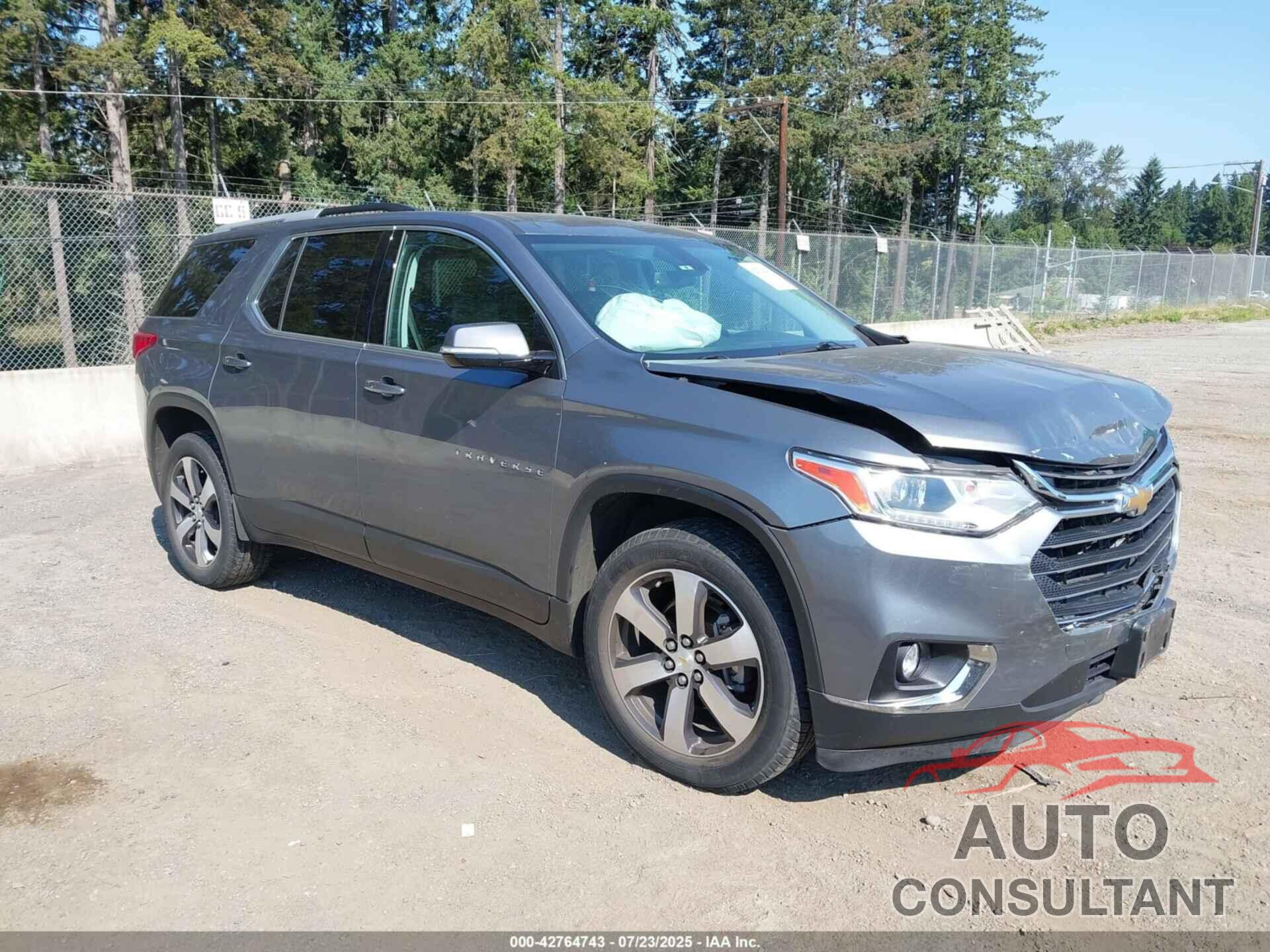 CHEVROLET TRAVERSE 2018 - 1GNEVHKW5JJ196575