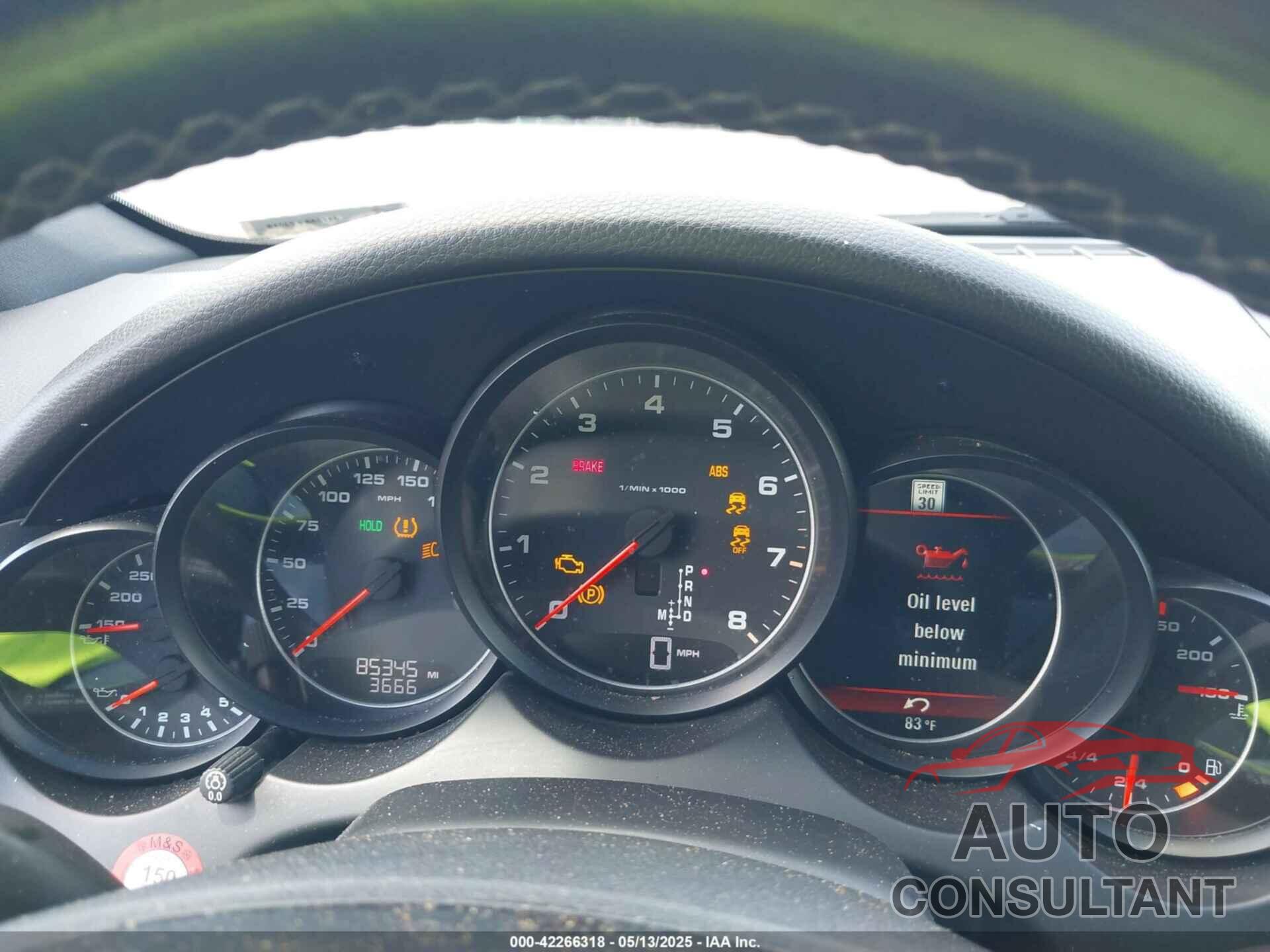PORSCHE CAYENNE 2012 - WP1AA2A21CLA02418