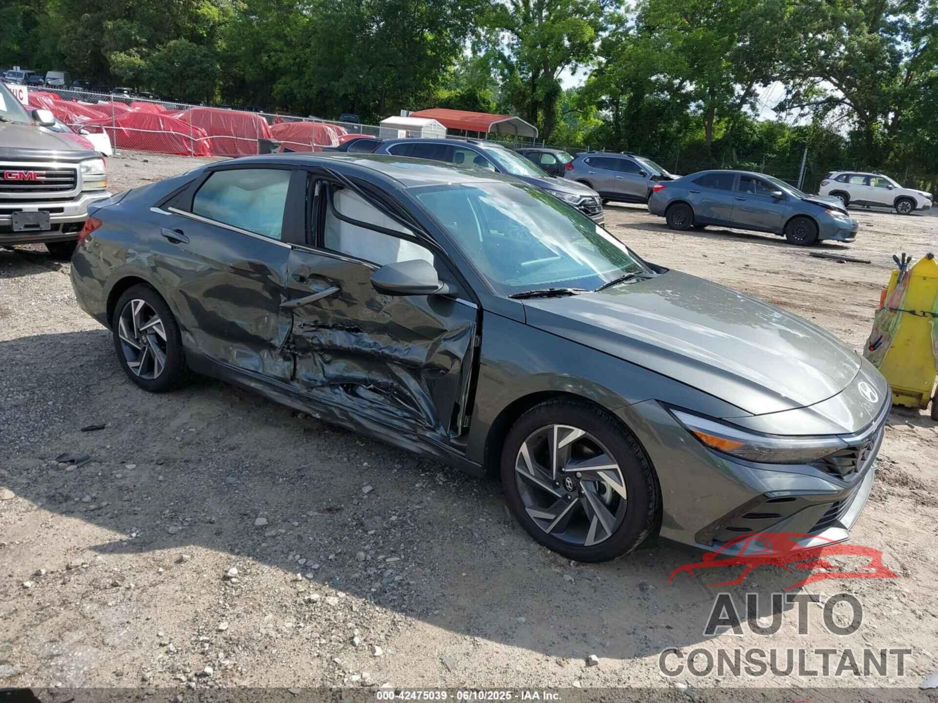 HYUNDAI ELANTRA 2024 - KMHLS4DG9RU828572