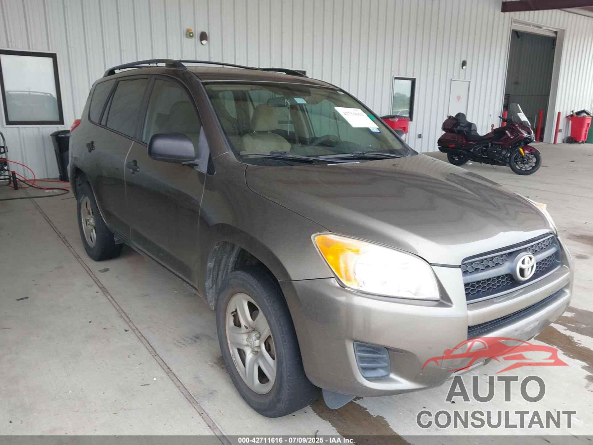 TOYOTA RAV4 2011 - 2T3ZF4DV0BW052732