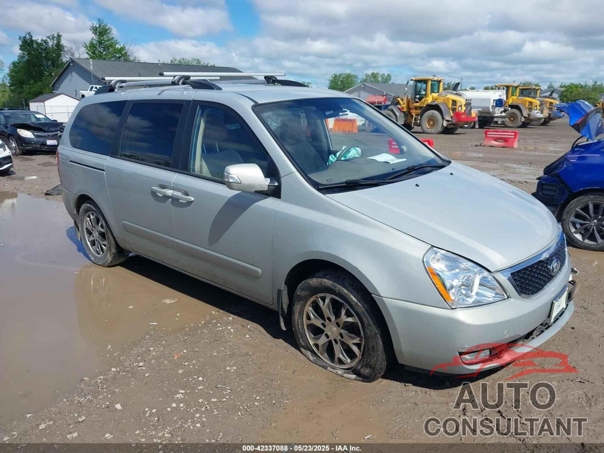 KIA SEDONA 2014 - KNDMG4C72E6565223