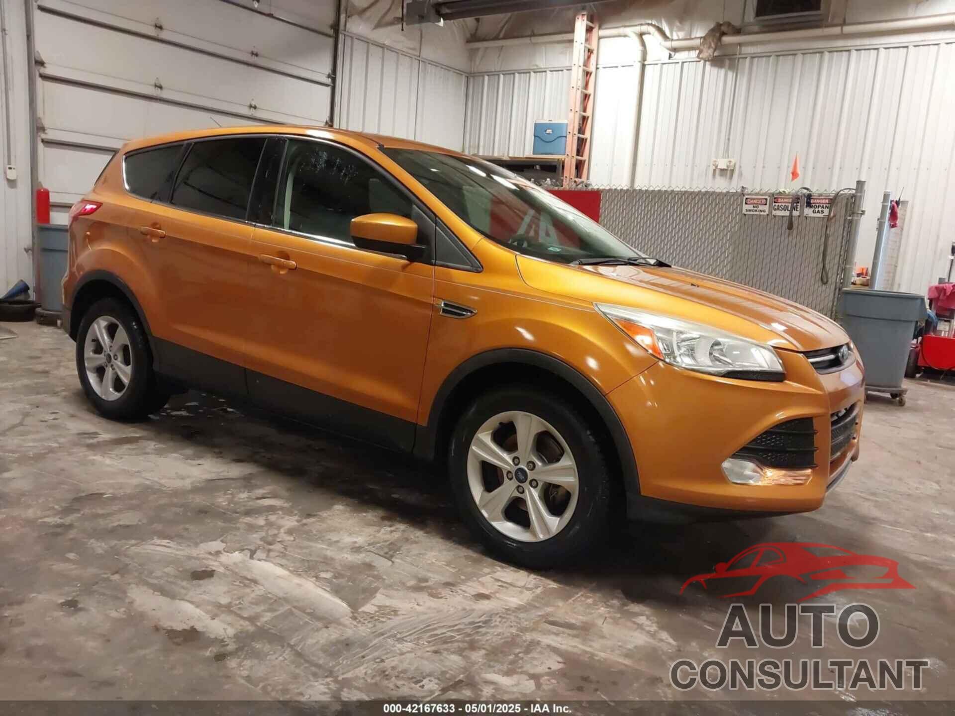 FORD ESCAPE 2016 - 1FMCU0GX9GUA08715