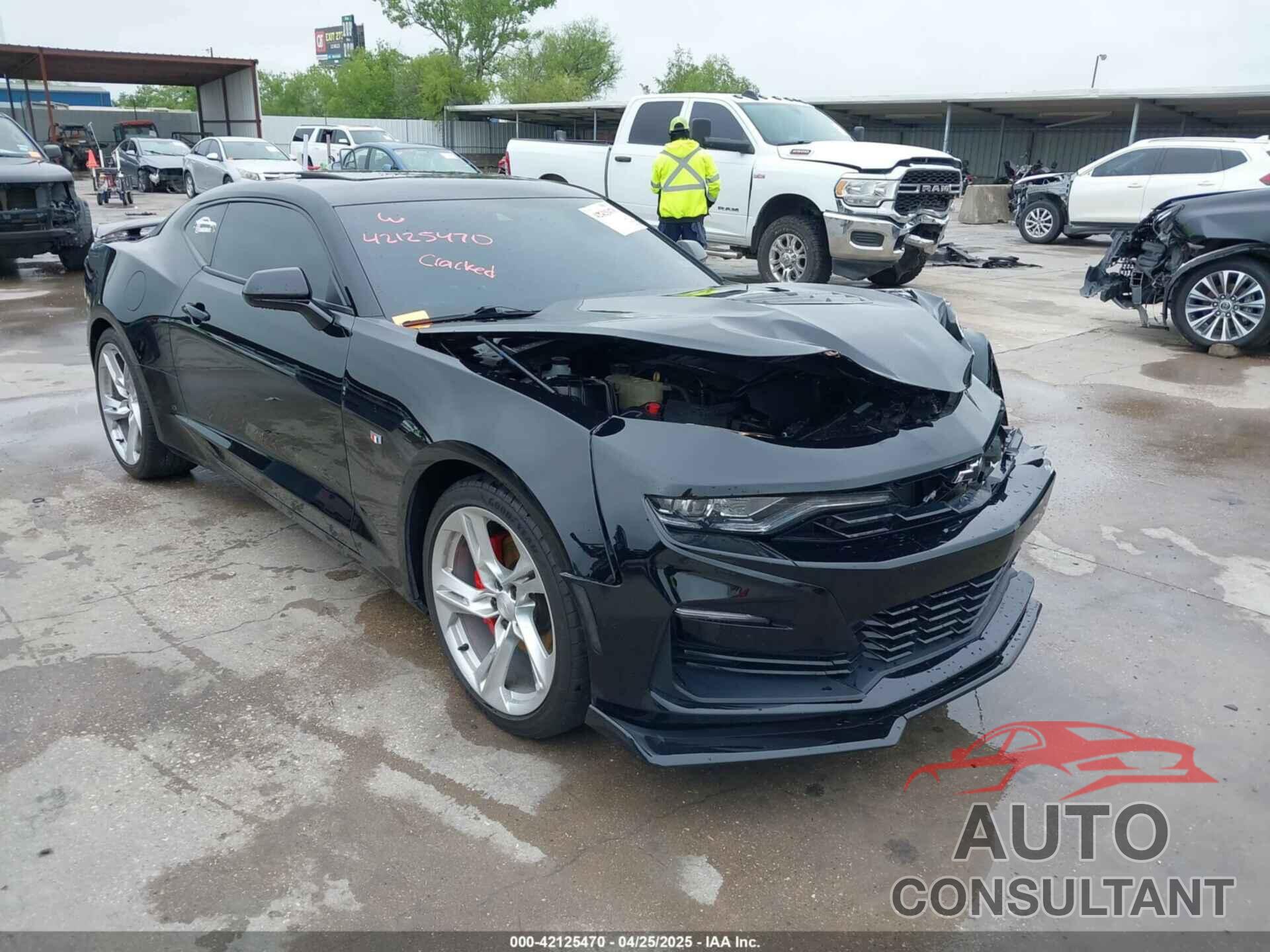 CHEVROLET CAMARO 2021 - 1G1FH1R75M0120917
