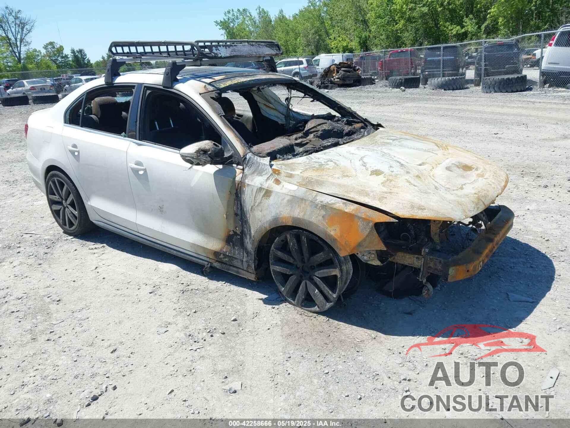 VOLKSWAGEN JETTA 2014 - 3VW4T7AJ8EM388217
