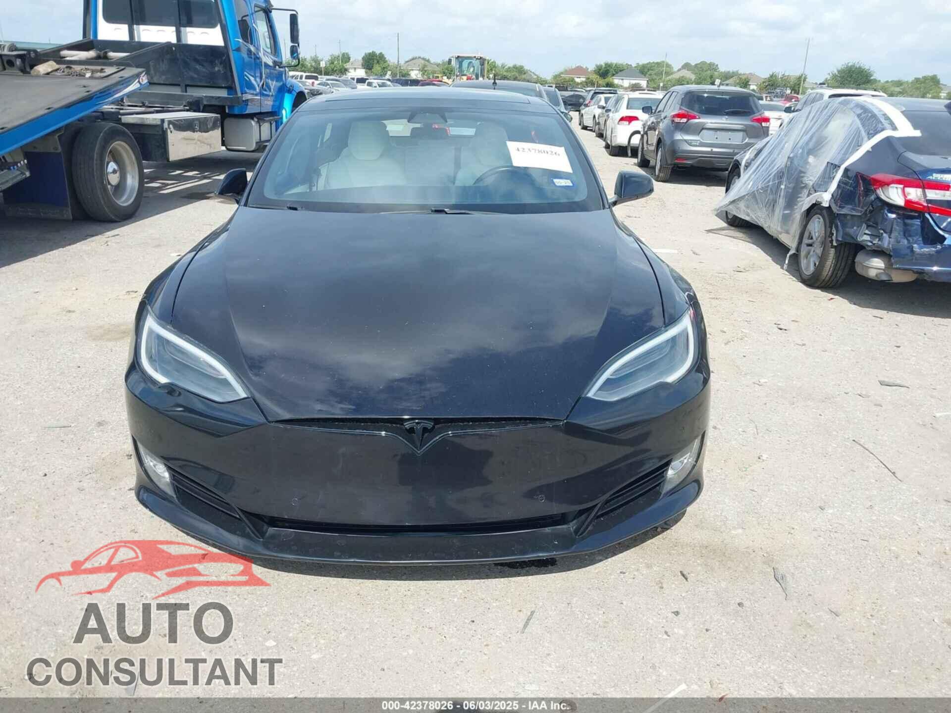 TESLA MODEL S 2017 - 5YJSA1E45HF198921