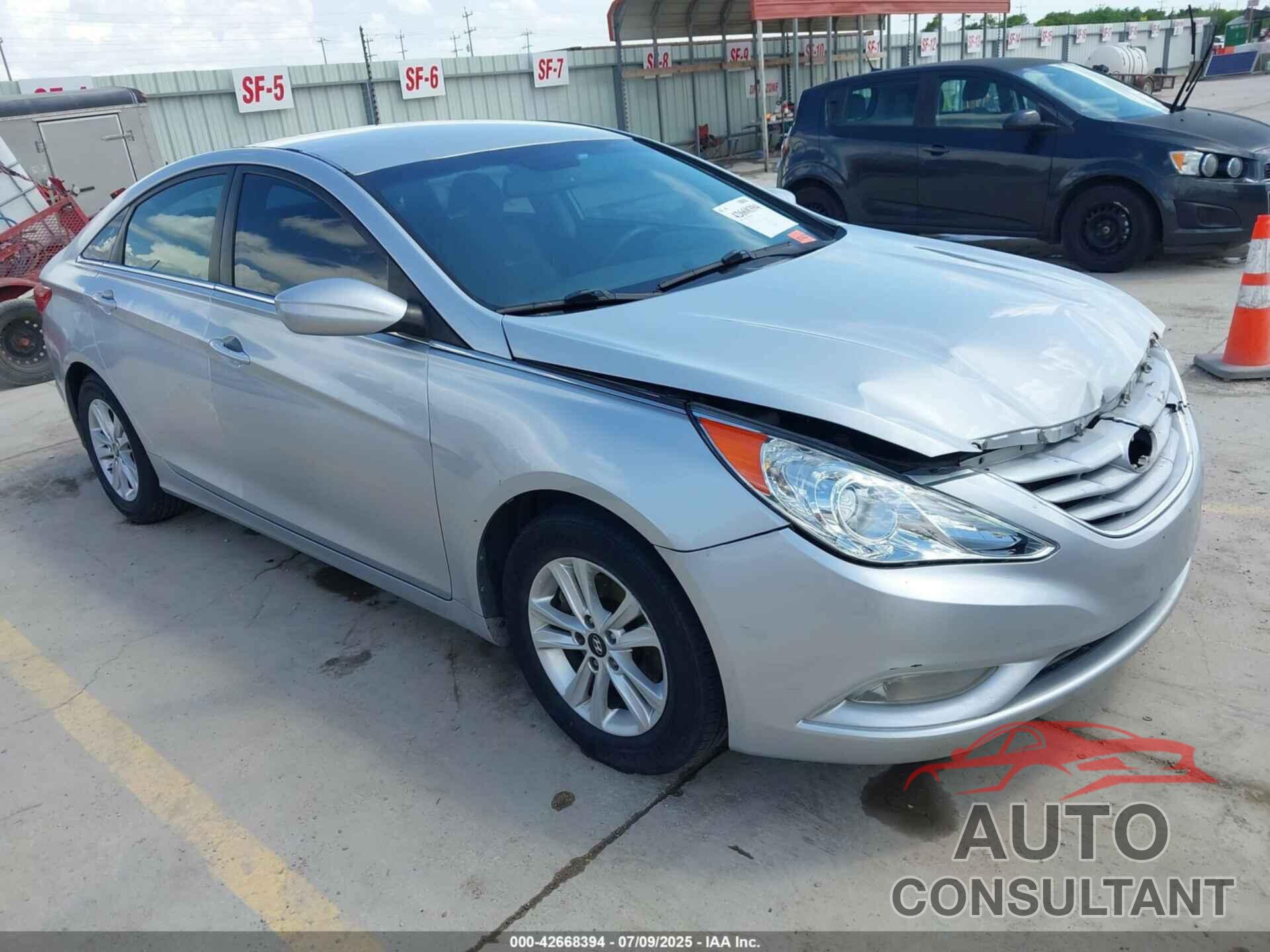 HYUNDAI SONATA 2013 - 5NPEB4AC9DH644301