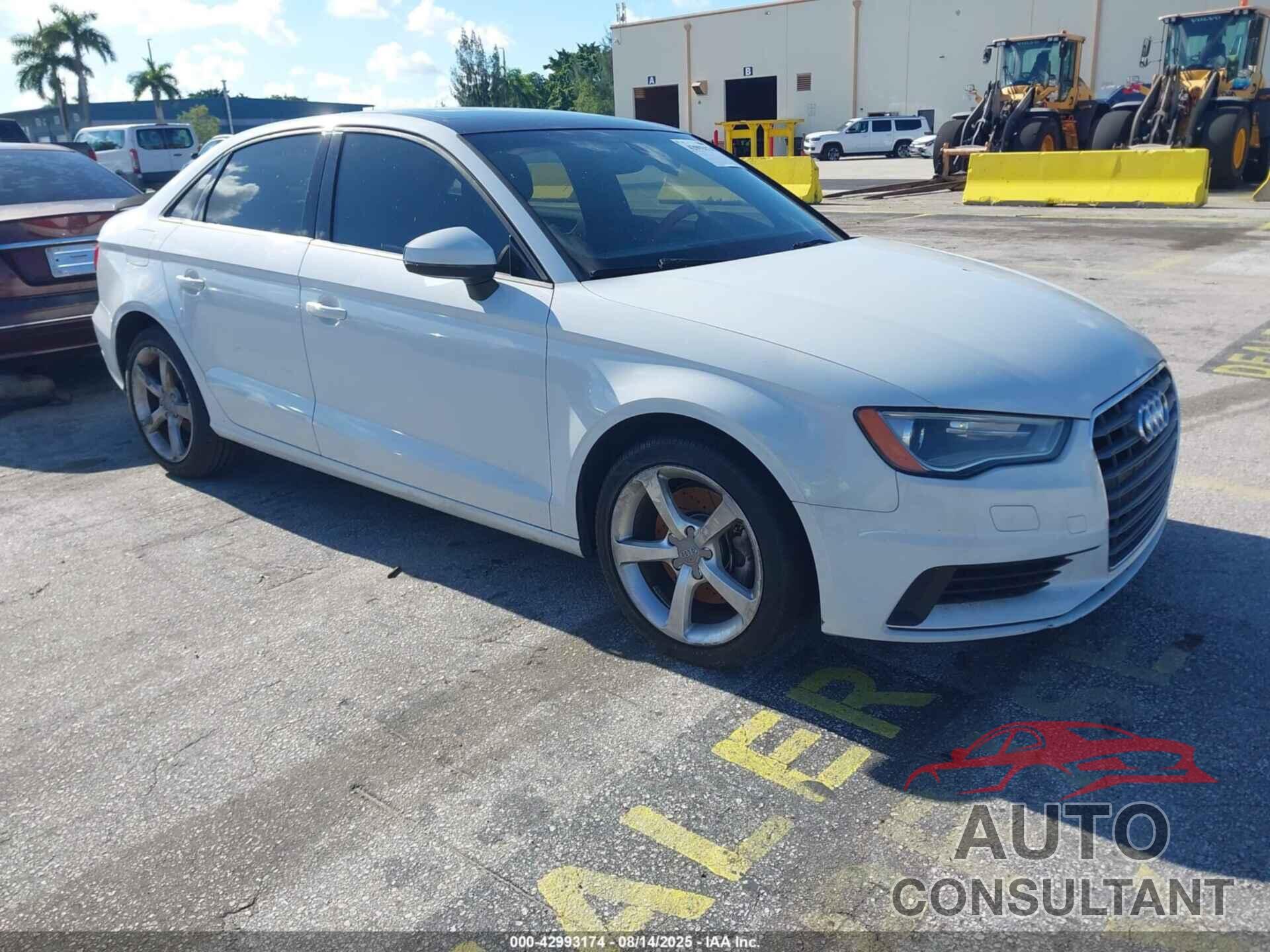 AUDI A3 2015 - WAUACGFF0F1144065
