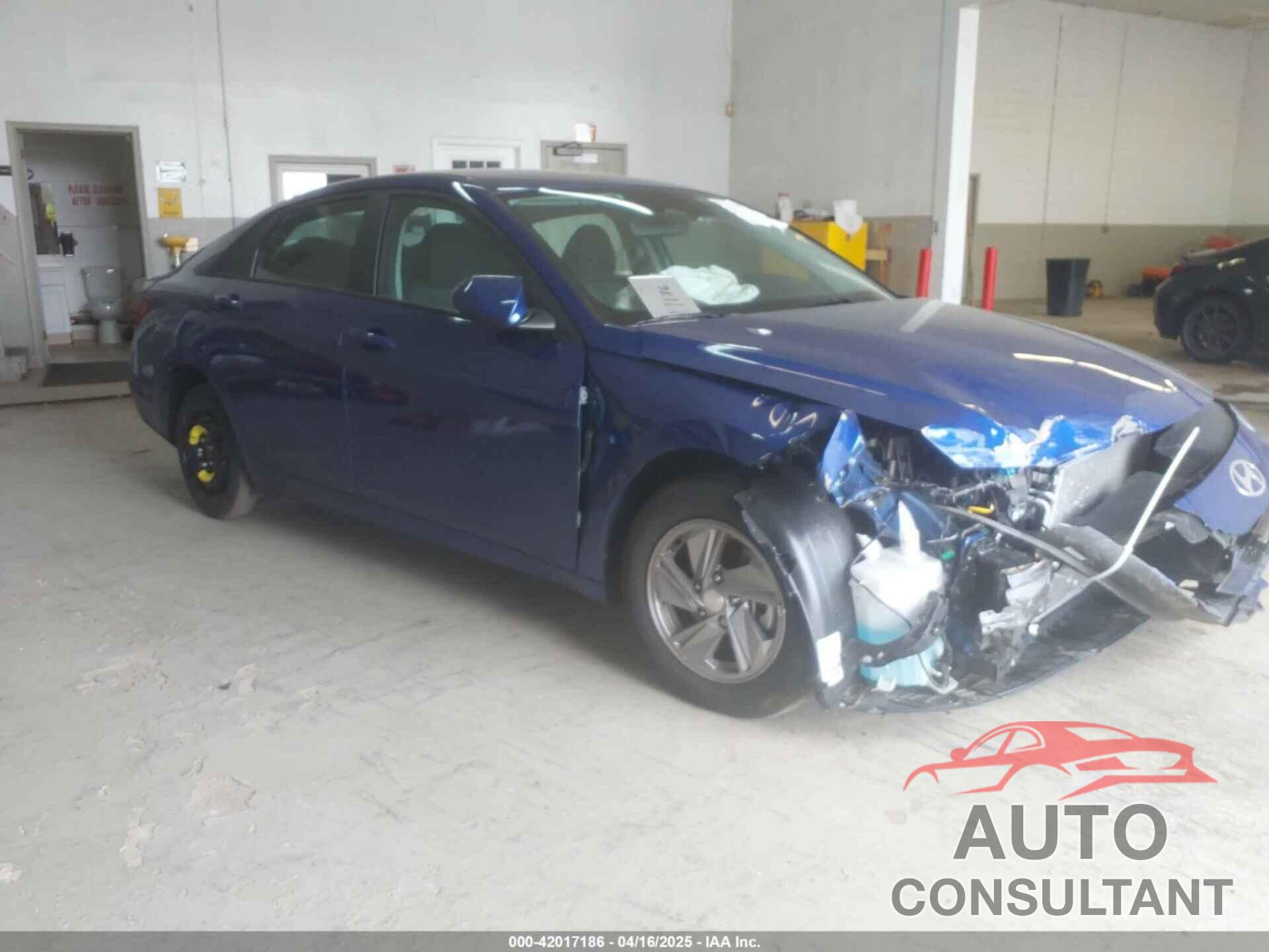 HYUNDAI ELANTRA 2024 - KMHLL4DG9RU681389