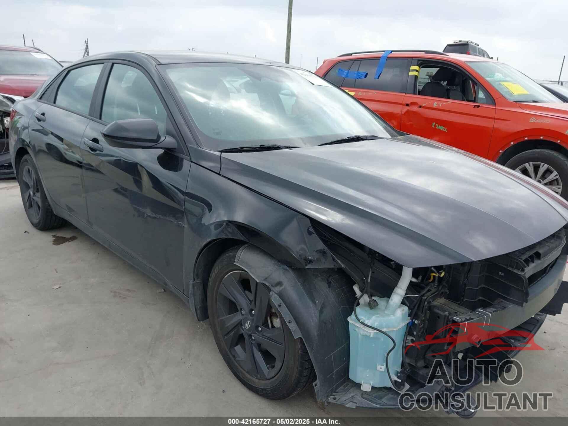HYUNDAI ELANTRA 2022 - KMHLM4AG9NU218972