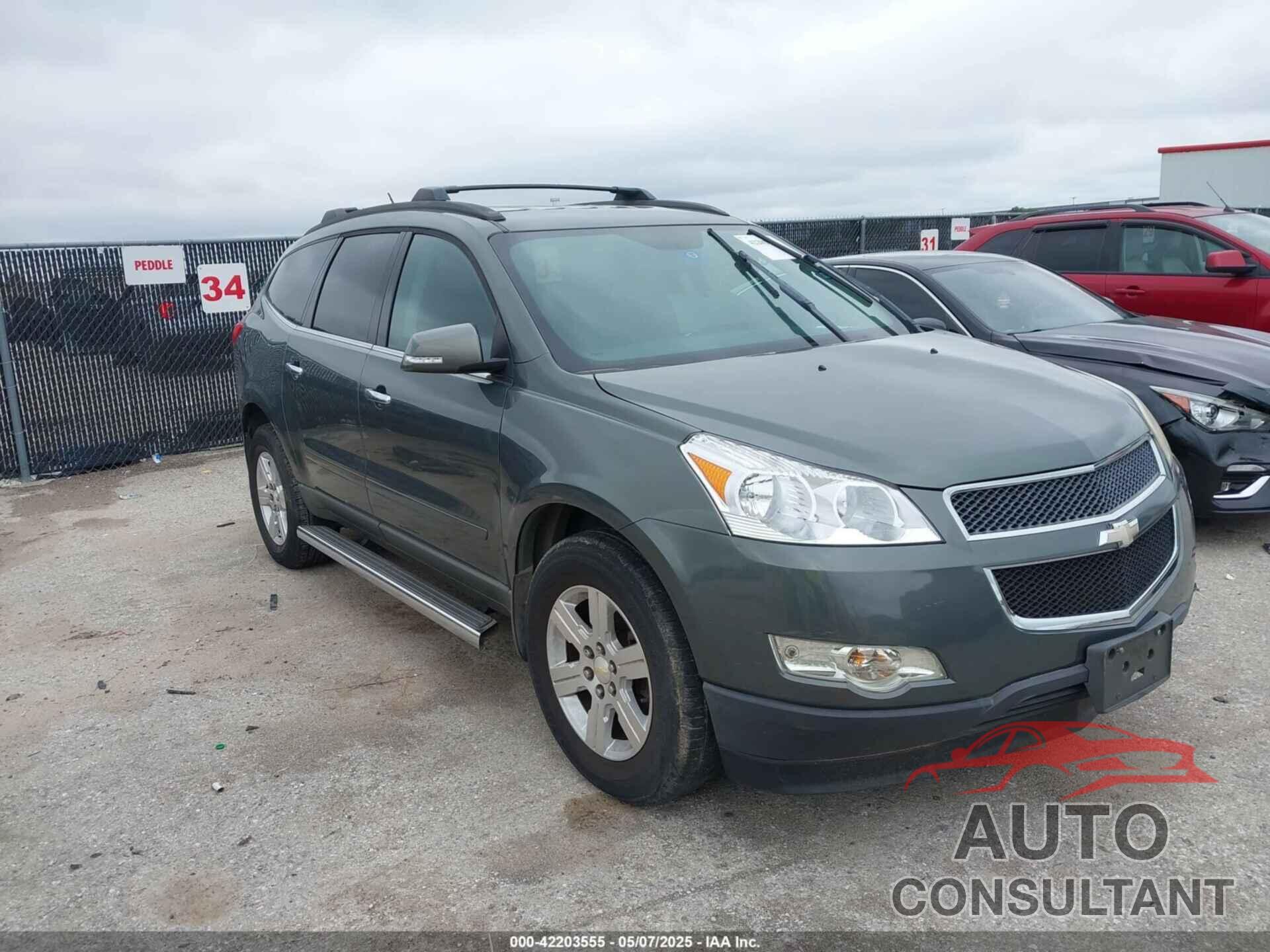 CHEVROLET TRAVERSE 2011 - 1GNKRGED0BJ204837